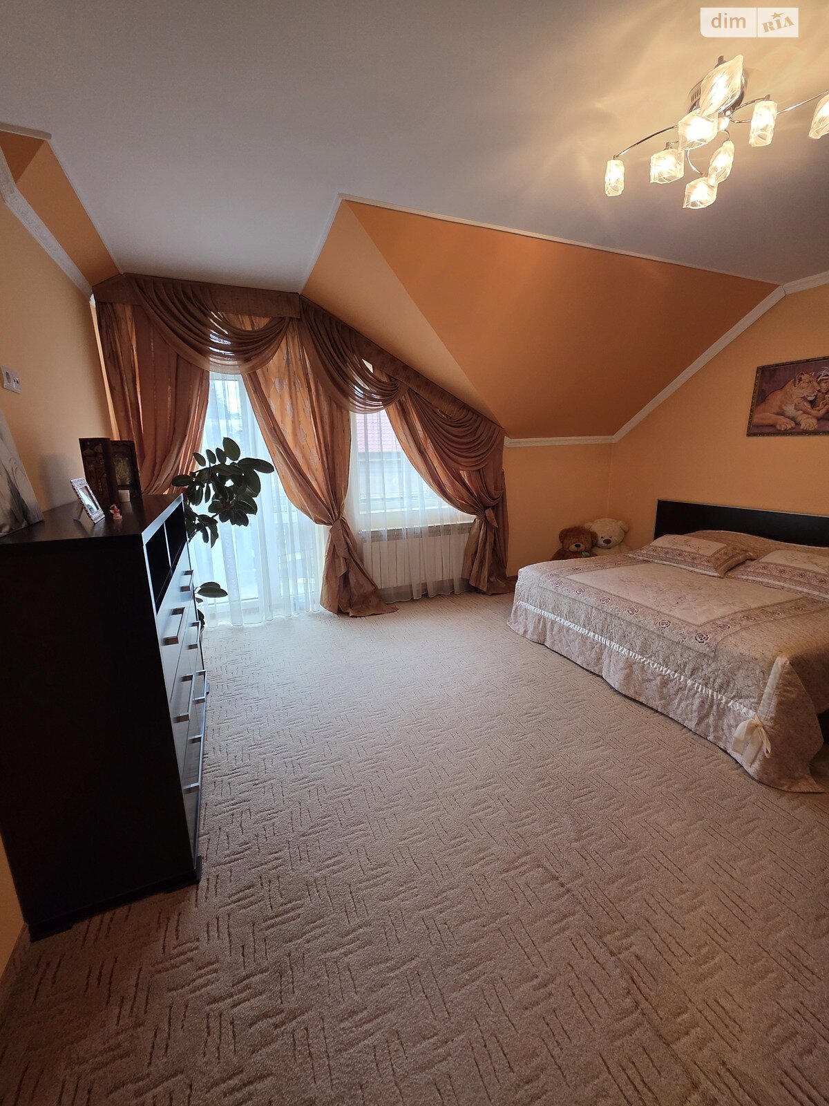 двухэтажный дом с верандой, 167 кв. м, кирпич. Продажа в Ужгороде район Центр фото 1 двухэтажный дом с верандой, 167 кв. м, кирпич. Продажа в Ужгороде район Центр фото 1