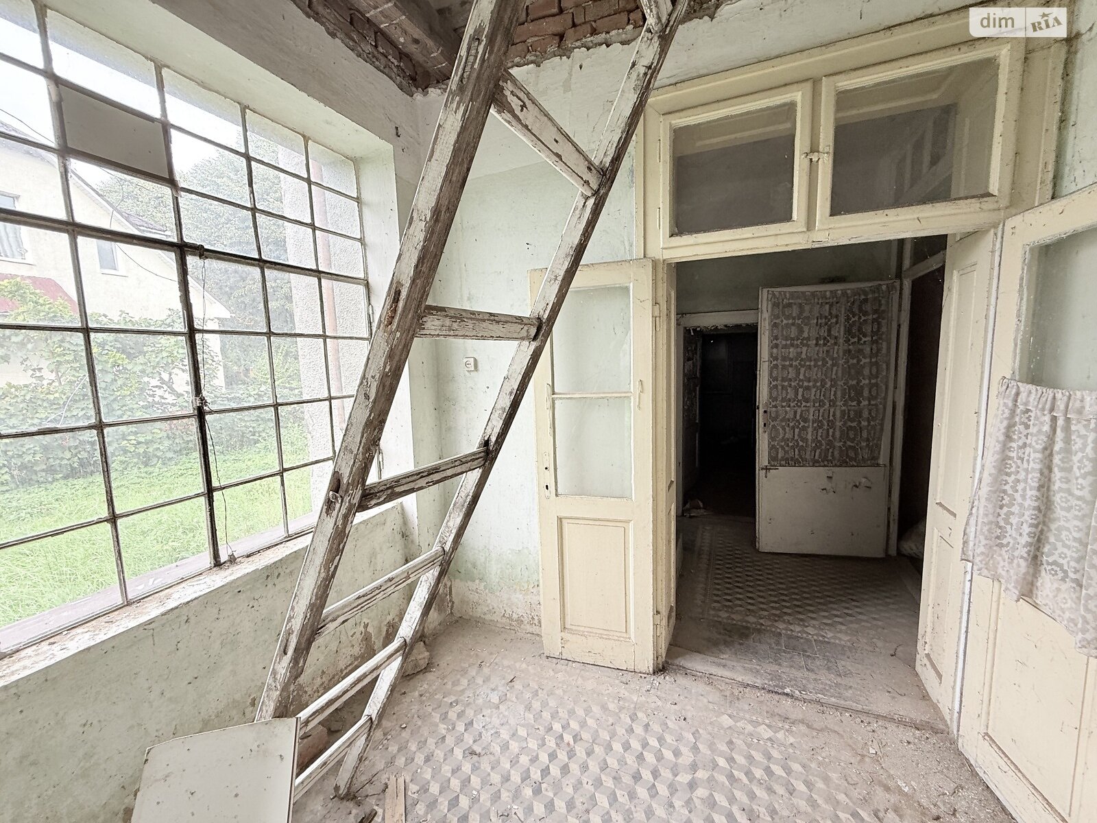 двухэтажный дом, 203 кв. м, кирпич. Продажа в Ужгороде район Центр фото 1 двухэтажный дом, 203 кв. м, кирпич. Продажа в Ужгороде район Центр фото 1