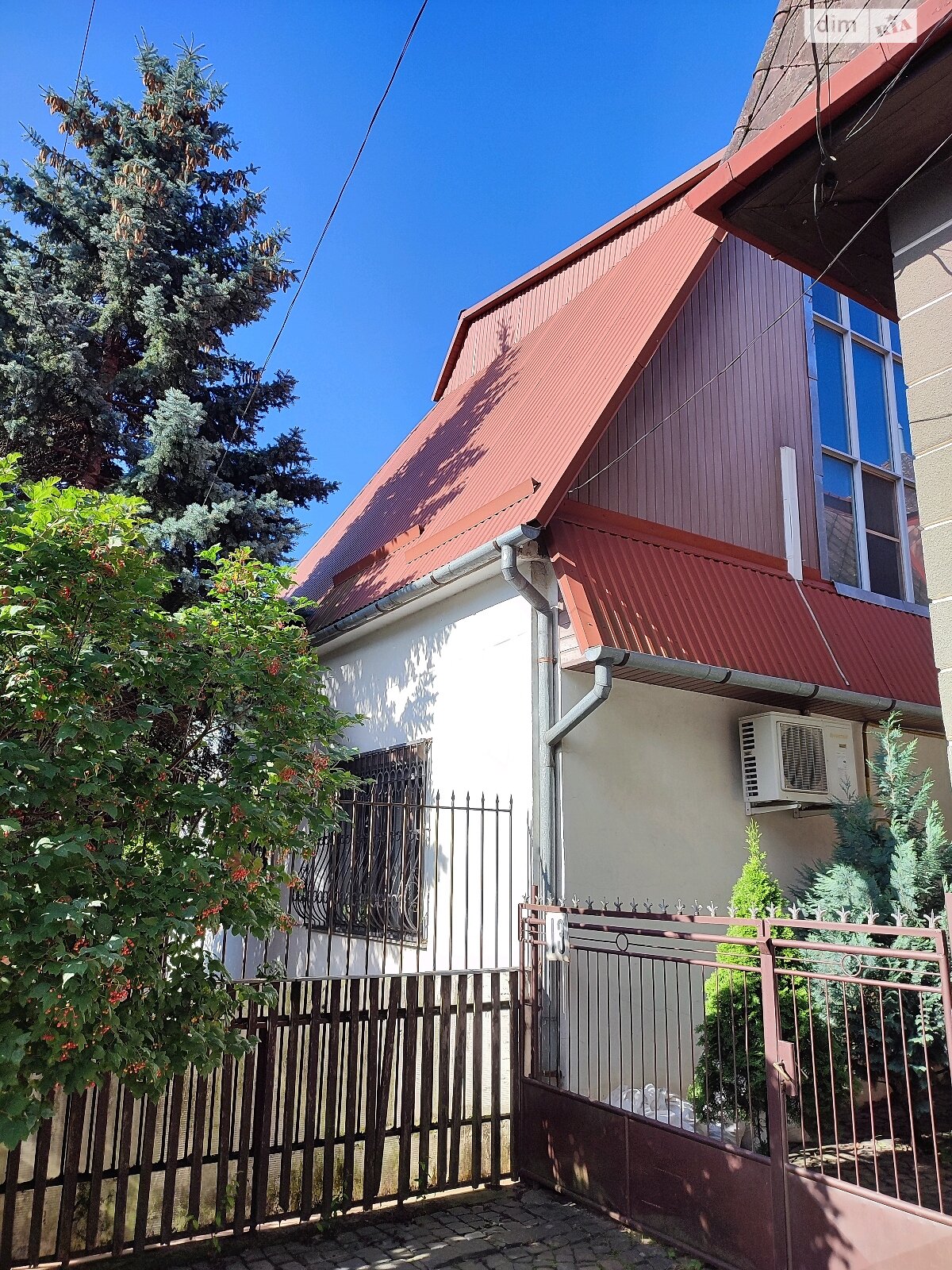 двоповерховий будинок веранда, 220 кв. м, цегла. Продаж в Ужгороді, район Центр фото 1