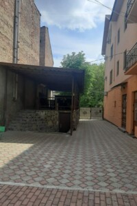 четырехэтажный дом, 620 кв. м, кирпич. Продажа в Ужгороде район Центр фото 2