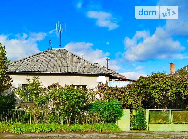 одноэтажный дом с садом, 142 кв. м, кирпич. Продажа в Ужгороде район Центр фото 1 одноэтажный дом с садом, 142 кв. м, кирпич. Продажа в Ужгороде район Центр фото 1