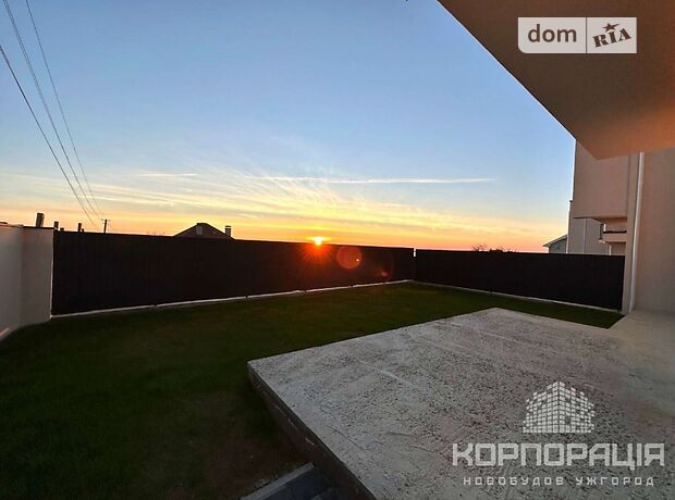 двухэтажный дом с террасой, 132.6 кв. м, кирпич. Продажа в Ужгороде район Центр фото 1 двухэтажный дом с террасой, 132.6 кв. м, кирпич. Продажа в Ужгороде район Центр фото 1