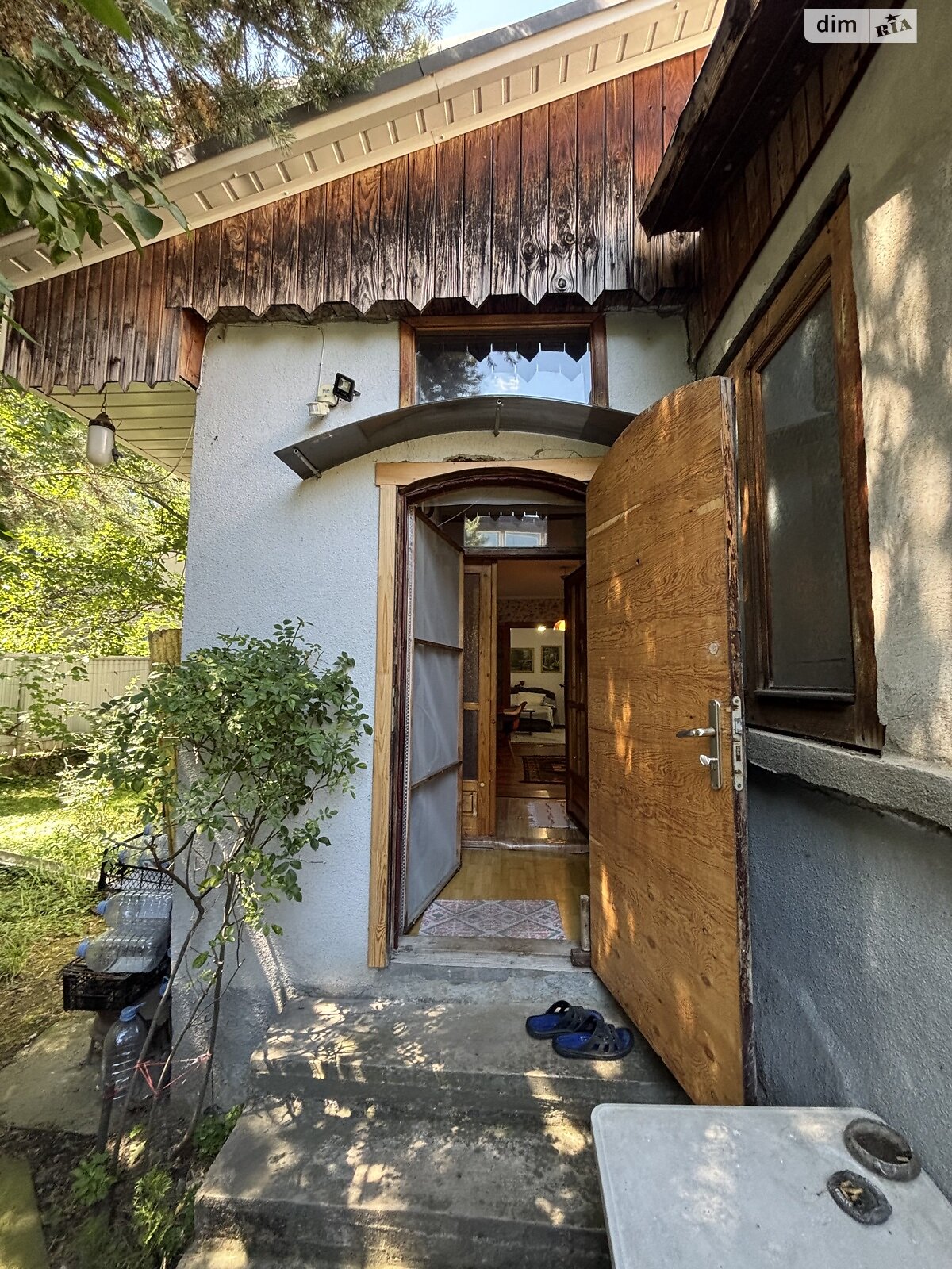 двухэтажный дом с отоплением, 127.3 кв. м, кирпич. Продажа в Ужгороде район Центр фото 1 двухэтажный дом с отоплением, 127.3 кв. м, кирпич. Продажа в Ужгороде район Центр фото 1