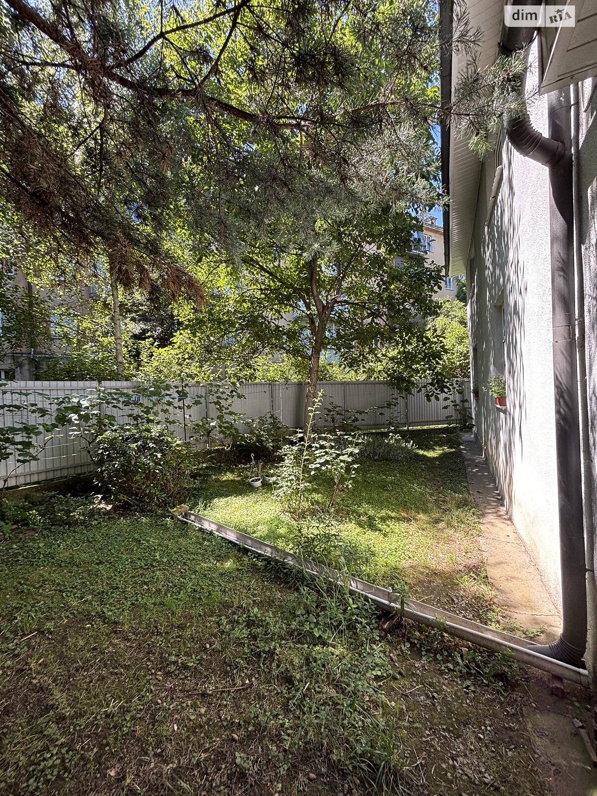 двухэтажный дом с отоплением, 127.3 кв. м, кирпич. Продажа в Ужгороде район Центр фото 1 двухэтажный дом с отоплением, 127.3 кв. м, кирпич. Продажа в Ужгороде район Центр фото 1