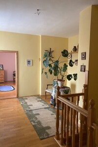 двухэтажный дом с отоплением, 227 кв. м, кирпич. Продажа в Ужгороде район Центр фото 2