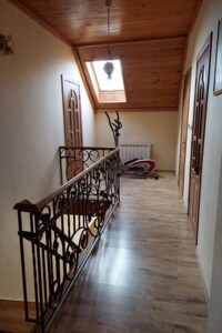 триповерховий будинок, 480 кв. м, цегла. Продаж в Ужгороді, район Центр фото 2