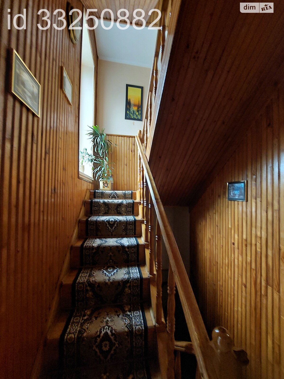 триповерховий будинок, 300 кв. м, цегла. Продаж в Ужгороді, район Центр фото 1 триповерховий будинок, 300 кв. м, цегла. Продаж в Ужгороді, район Центр фото 1
