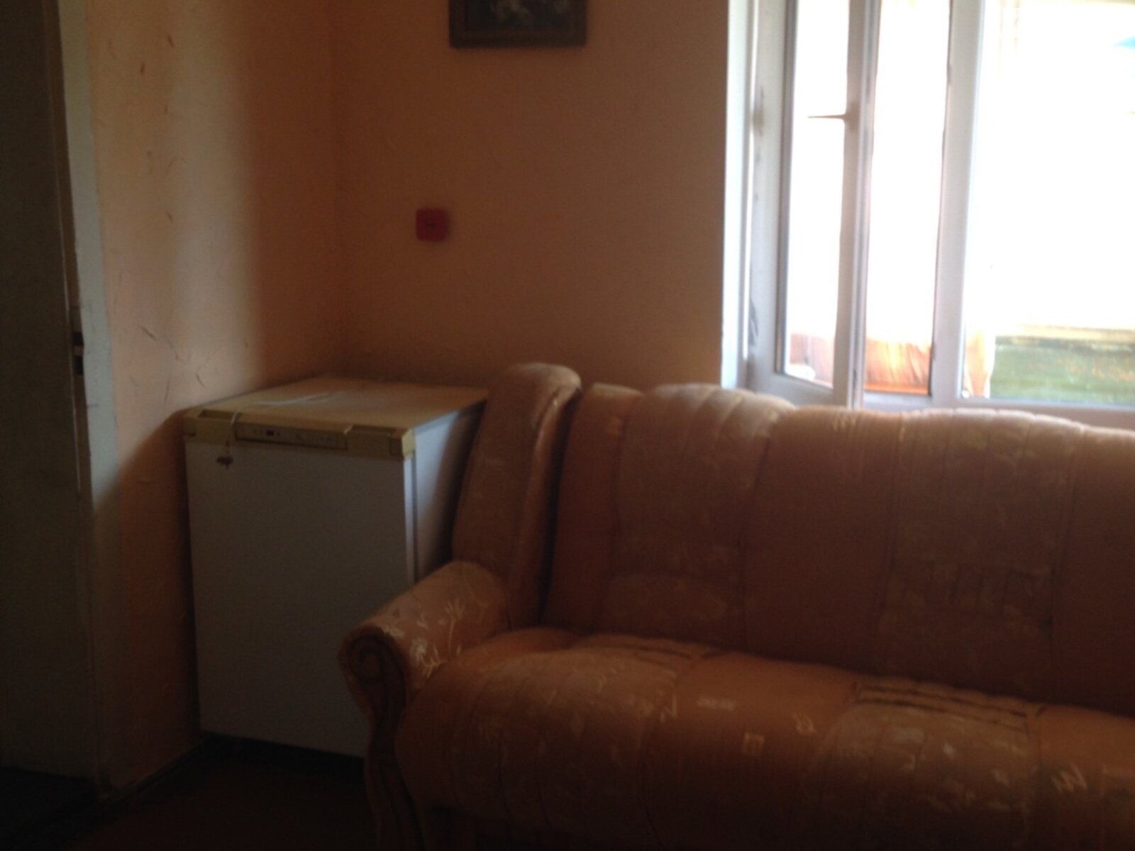 одноэтажный дом с верандой, 80.5 кв. м, кирпич саманный. Продажа в Ужгороде район Центр фото 1