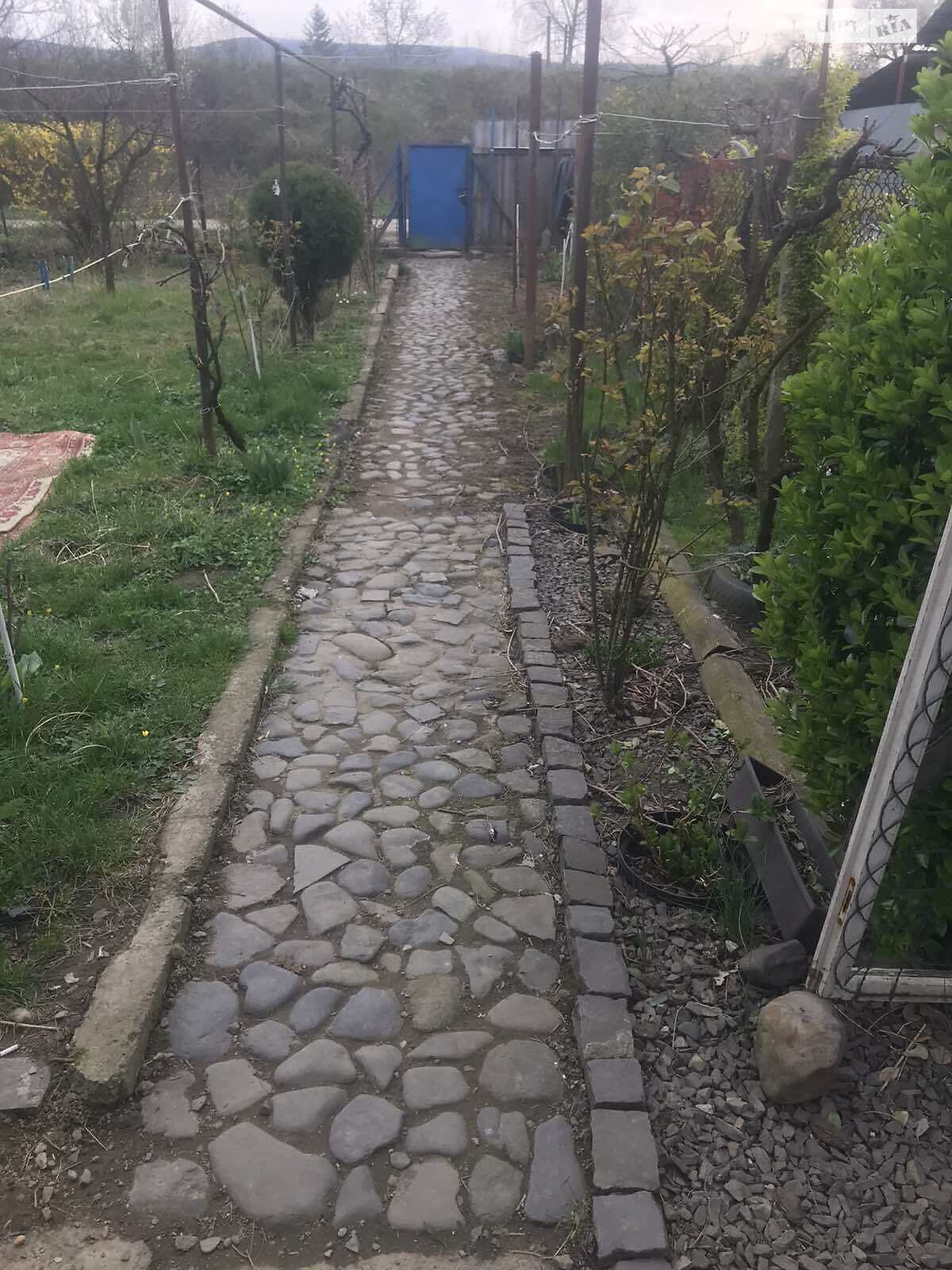 одноэтажный дом с верандой, 80.5 кв. м, кирпич саманный. Продажа в Ужгороде район Центр фото 1