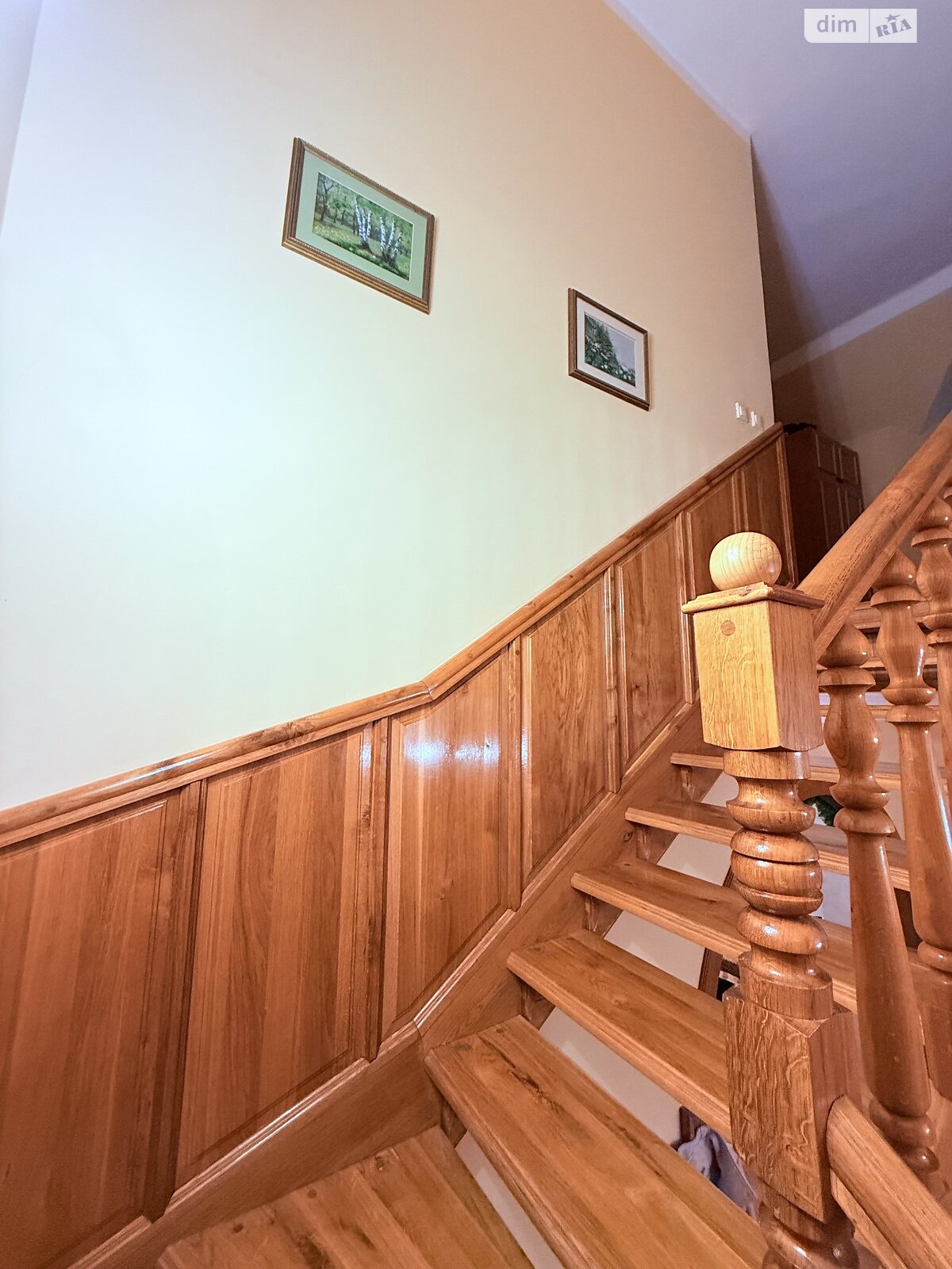 двухэтажный дом с гаражом, 551.9 кв. м, кирпич. Продажа в Ужгороде район Центр фото 1