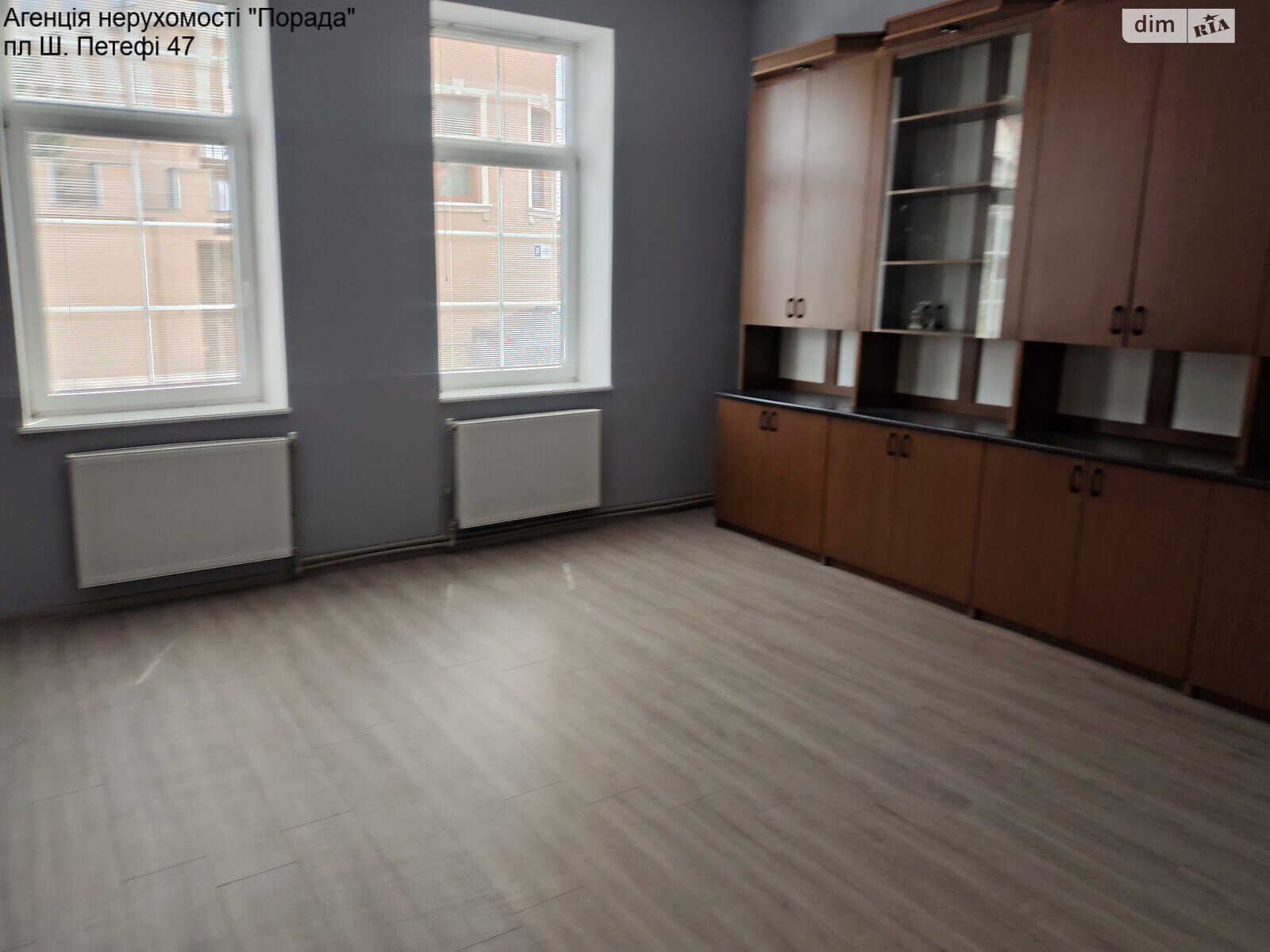 одноповерховий будинок з гаражем, 134 кв. м, цегла. Продаж в Ужгороді, район Центр фото 1 одноповерховий будинок з гаражем, 134 кв. м, цегла. Продаж в Ужгороді, район Центр фото 1