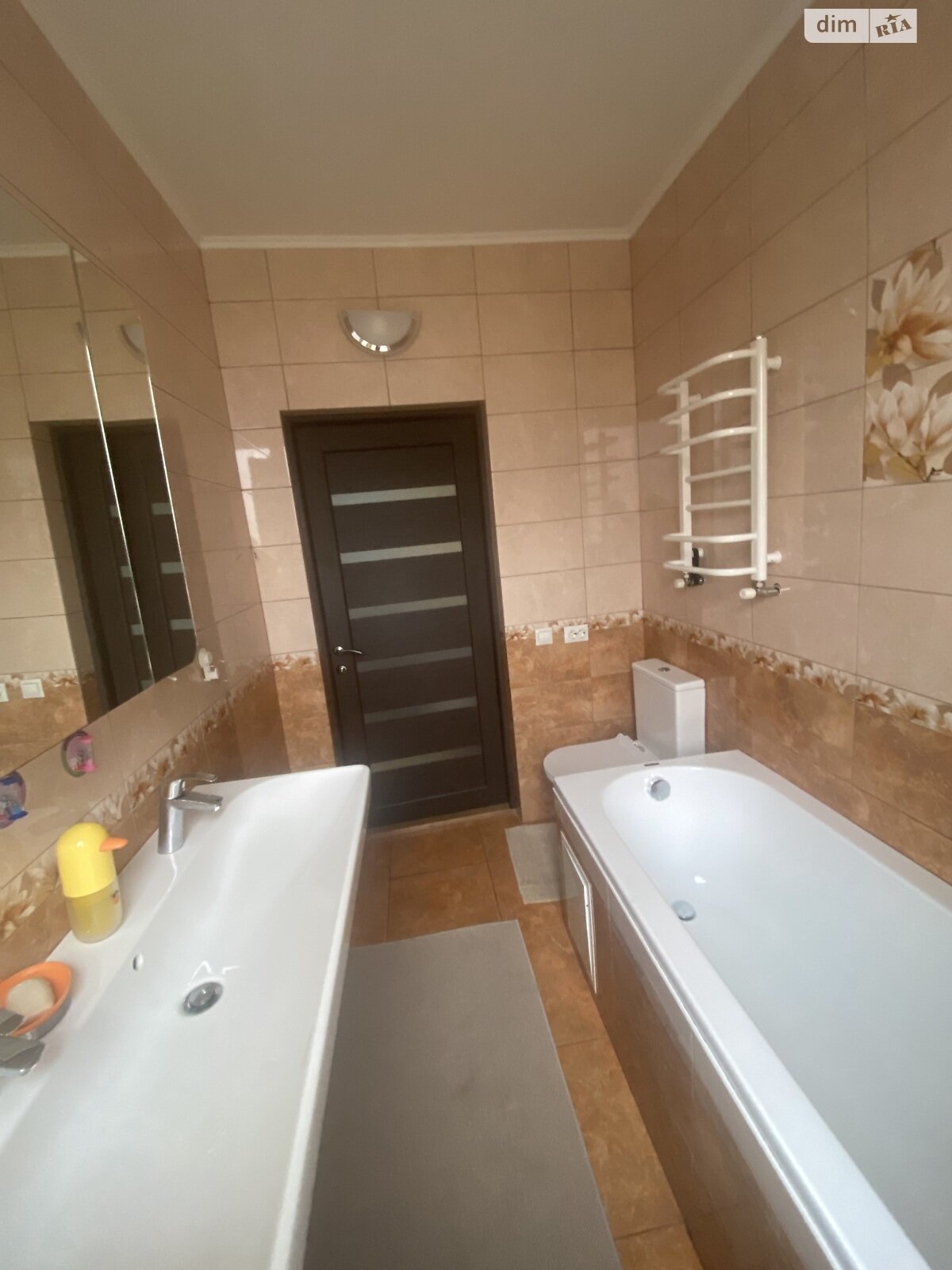 двоповерховий будинок з гаражем, 130 кв. м, цегла. Продаж в Ужгороді, район Центр фото 1