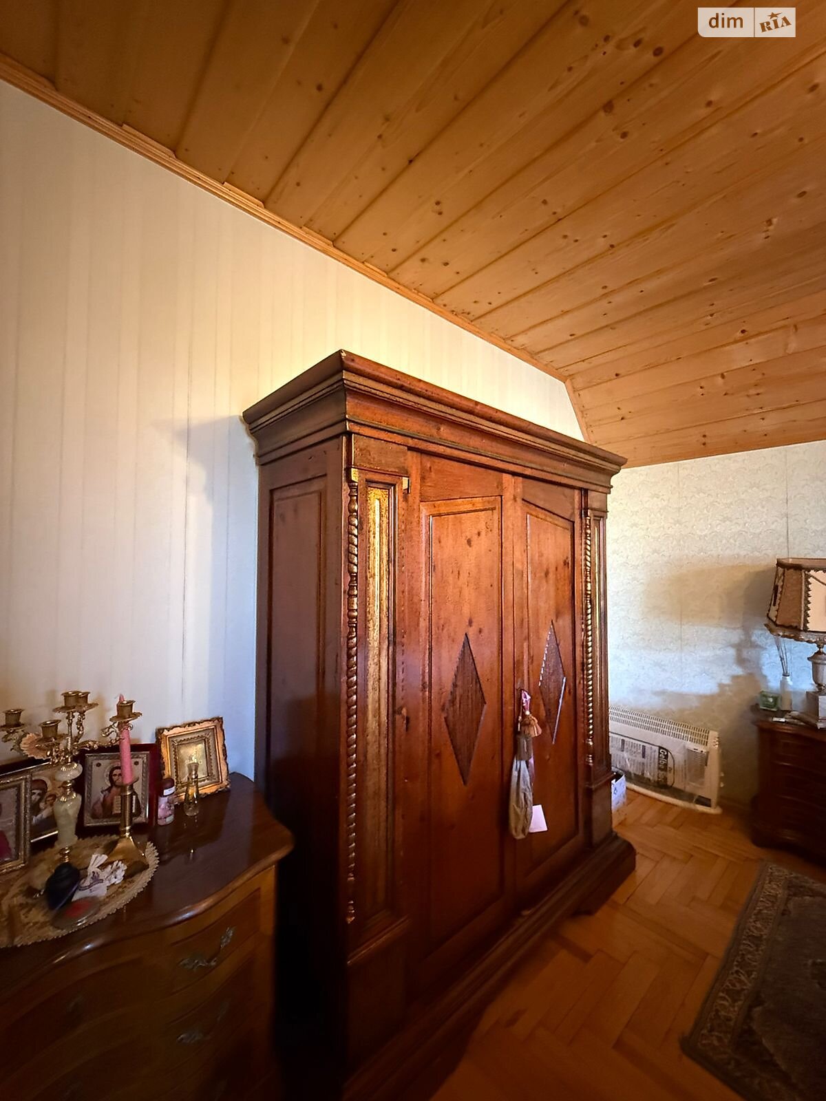 двоповерховий будинок з верандою, 420 кв. м, цегла. Продаж в Ужгороді, район Центр фото 1 двоповерховий будинок з верандою, 420 кв. м, цегла. Продаж в Ужгороді, район Центр фото 1