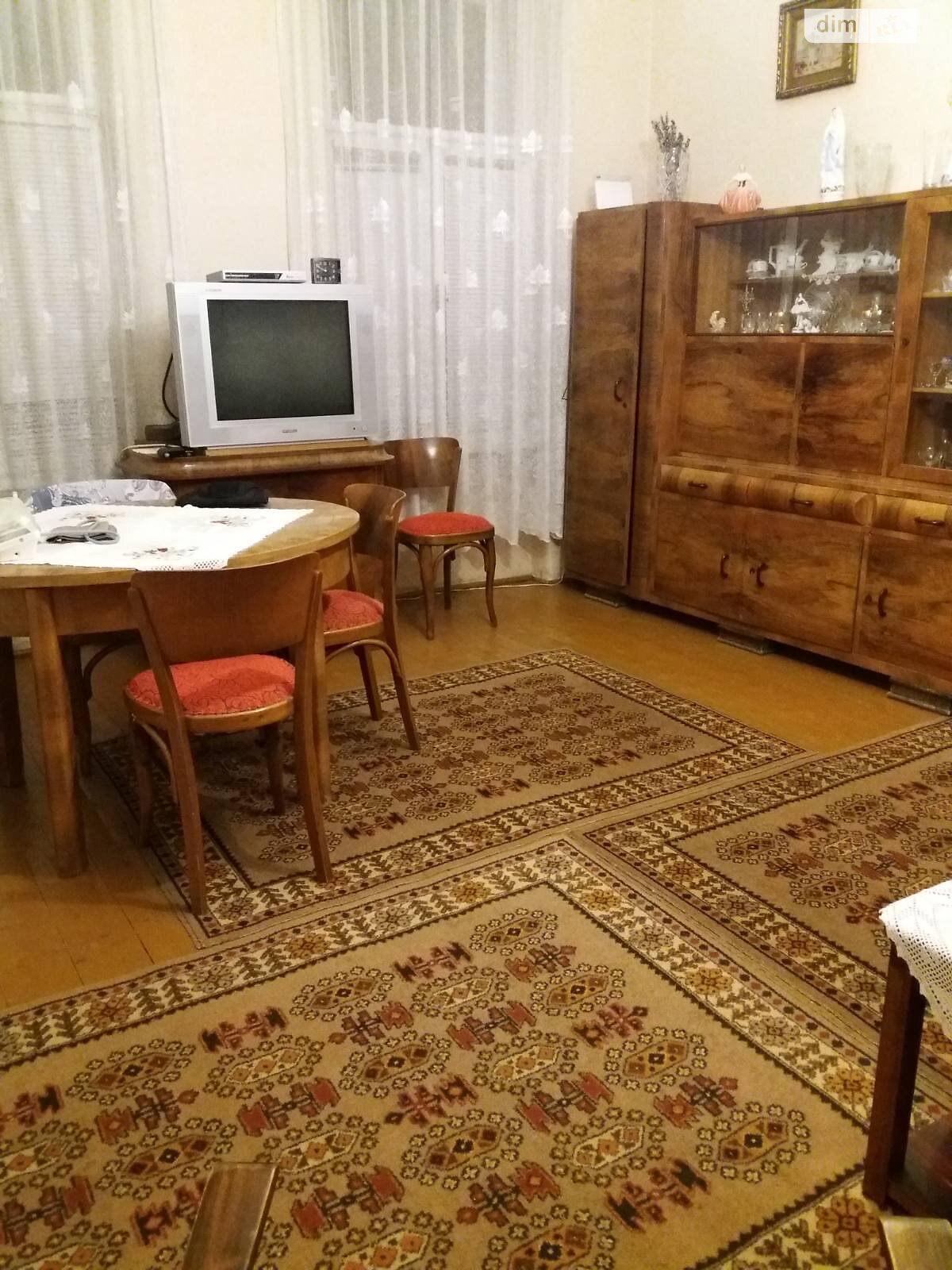 одноэтажный дом, 150 кв. м, кирпич. Продажа в Ужгороде район Центр фото 1