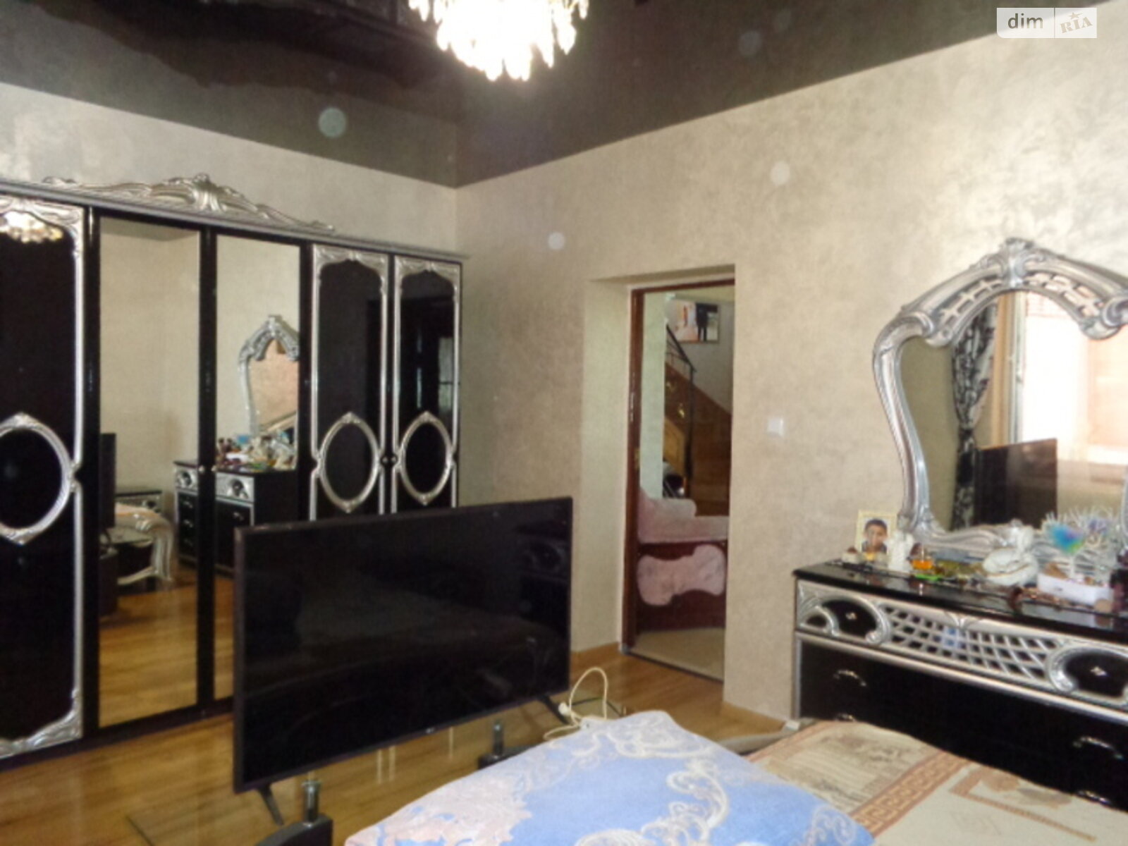 двоповерховий будинок з верандою, 250 кв. м, цегла. Продаж в Ужгороді, район Центр фото 1 двоповерховий будинок з верандою, 250 кв. м, цегла. Продаж в Ужгороді, район Центр фото 1