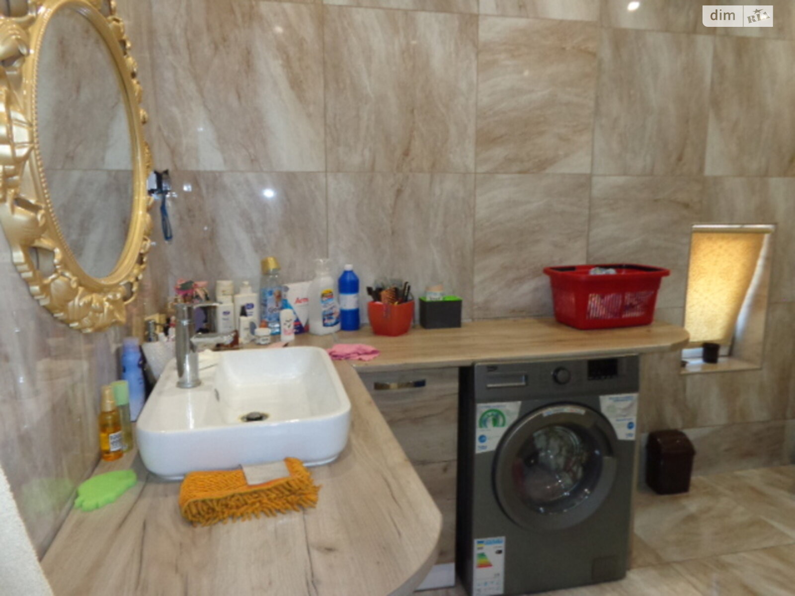 двоповерховий будинок з верандою, 250 кв. м, цегла. Продаж в Ужгороді, район Центр фото 1 двоповерховий будинок з верандою, 250 кв. м, цегла. Продаж в Ужгороді, район Центр фото 1