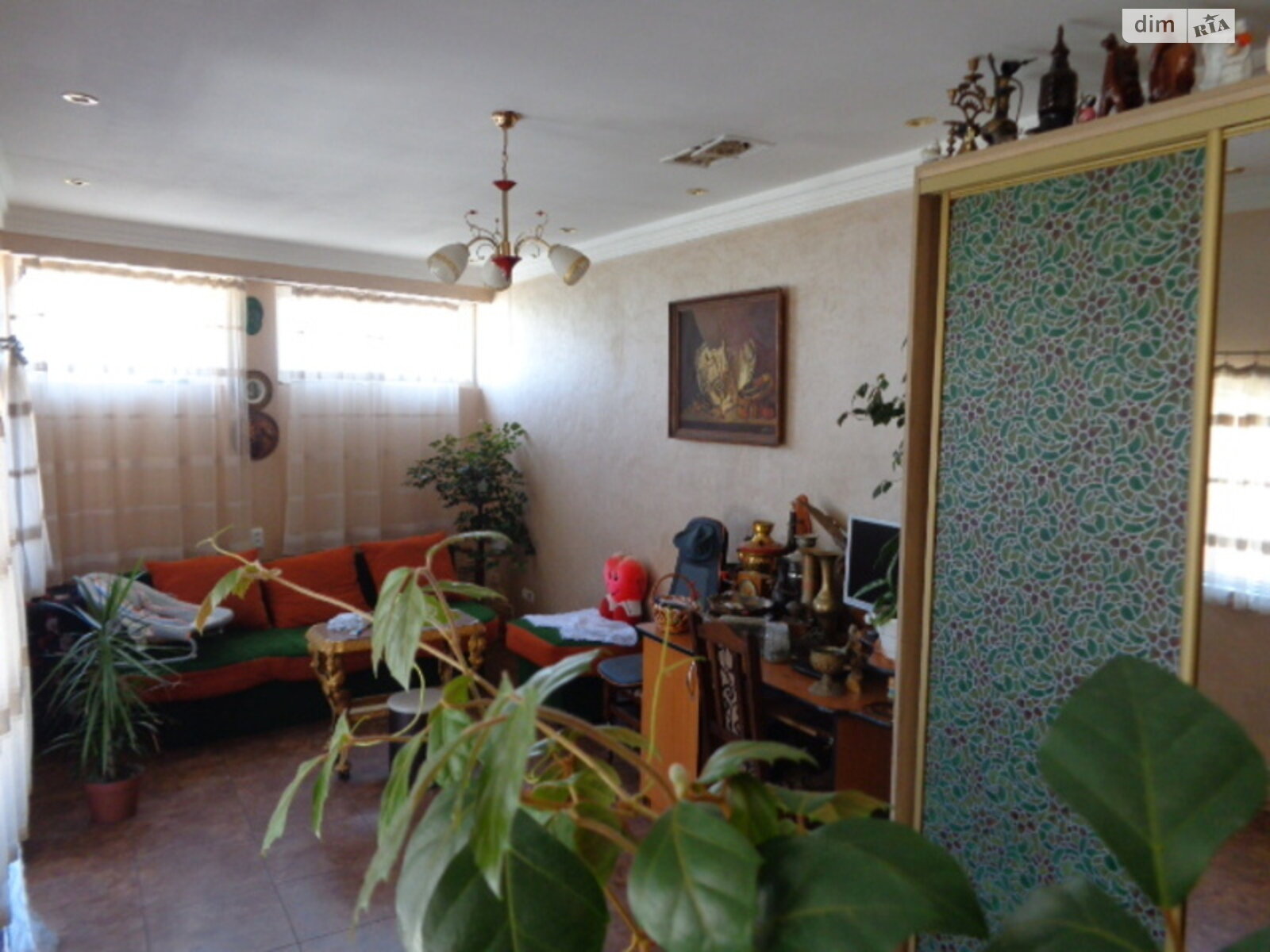 двоповерховий будинок з верандою, 250 кв. м, цегла. Продаж в Ужгороді, район Центр фото 1 двоповерховий будинок з верандою, 250 кв. м, цегла. Продаж в Ужгороді, район Центр фото 1