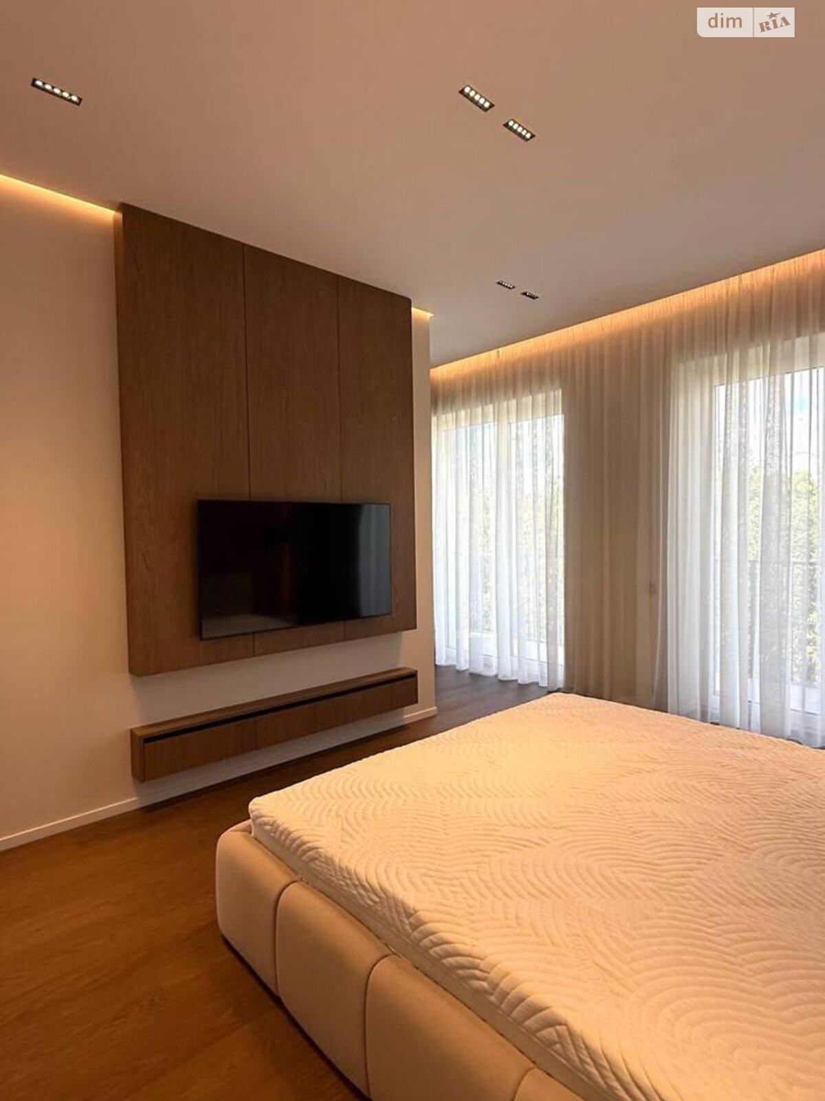 двухэтажный дом, 117 кв. м, цегла. Продажа в Ужгороде район Центр фото 1 двухэтажный дом, 117 кв. м, цегла. Продажа в Ужгороде район Центр фото 1