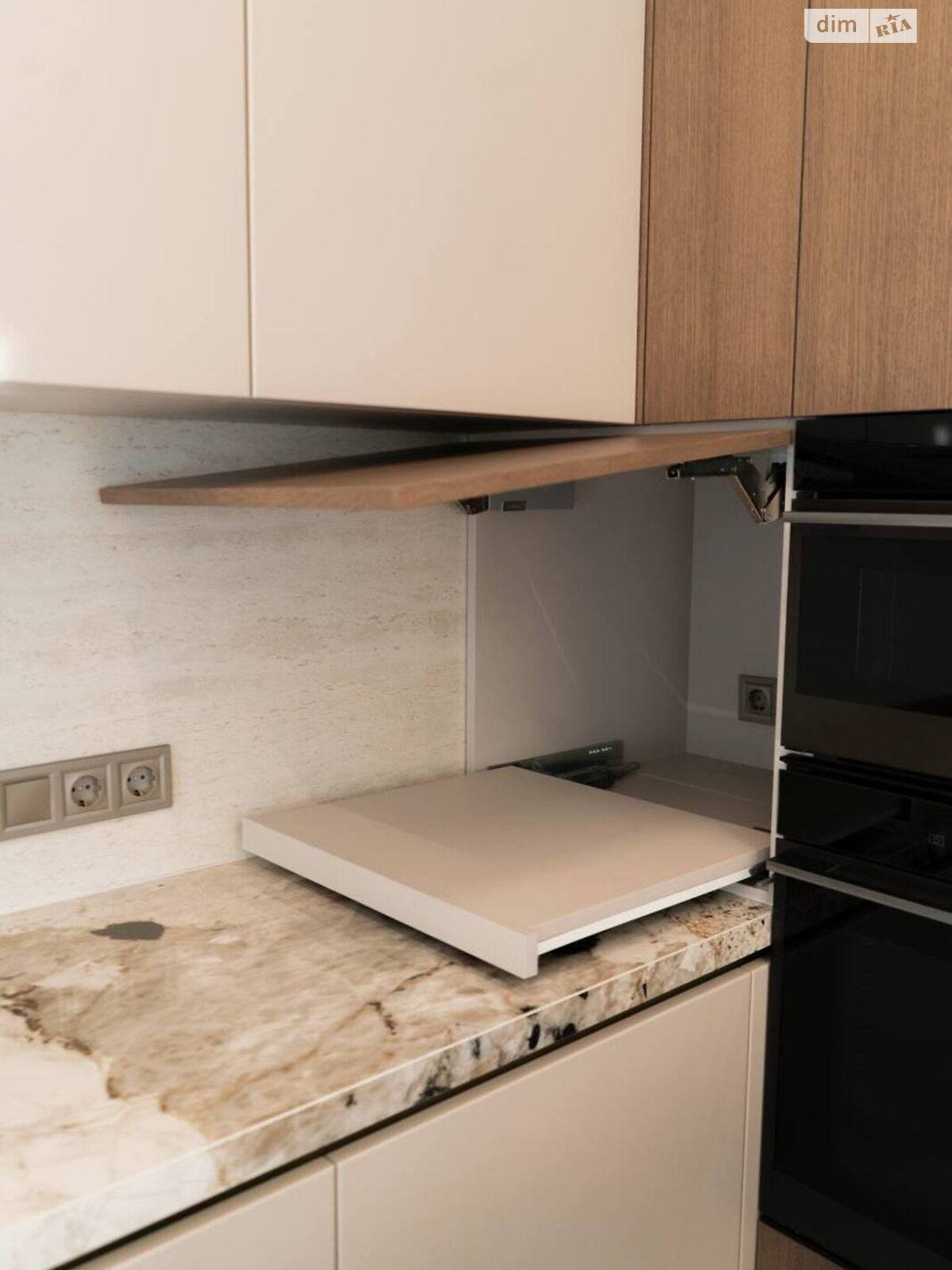 двухэтажный дом, 117 кв. м, цегла. Продажа в Ужгороде район Центр фото 1 двухэтажный дом, 117 кв. м, цегла. Продажа в Ужгороде район Центр фото 1
