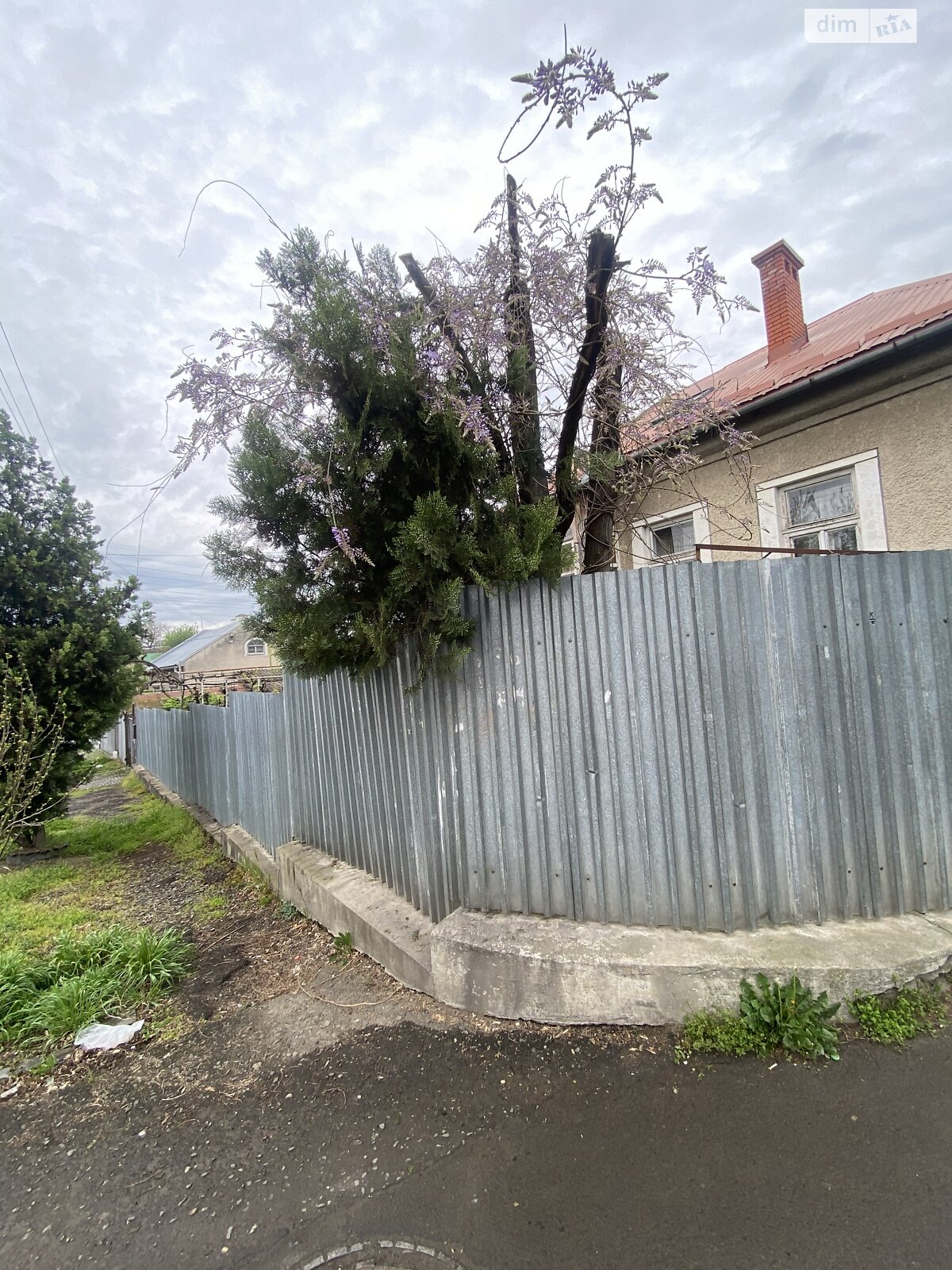 двоповерховий будинок з гаражем, 180 кв. м, цегла. Продаж в Ужгороді фото 1 двоповерховий будинок з гаражем, 180 кв. м, цегла. Продаж в Ужгороді фото 1