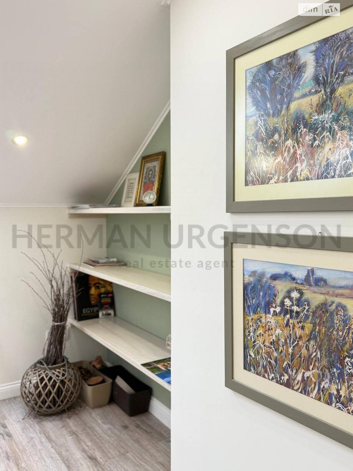 двоповерховий будинок з балконом, 300 кв. м, керамічний блок. Продаж в Ужгороді, район Великий Галагов фото 1 двоповерховий будинок з балконом, 300 кв. м, керамічний блок. Продаж в Ужгороді, район Великий Галагов фото 1