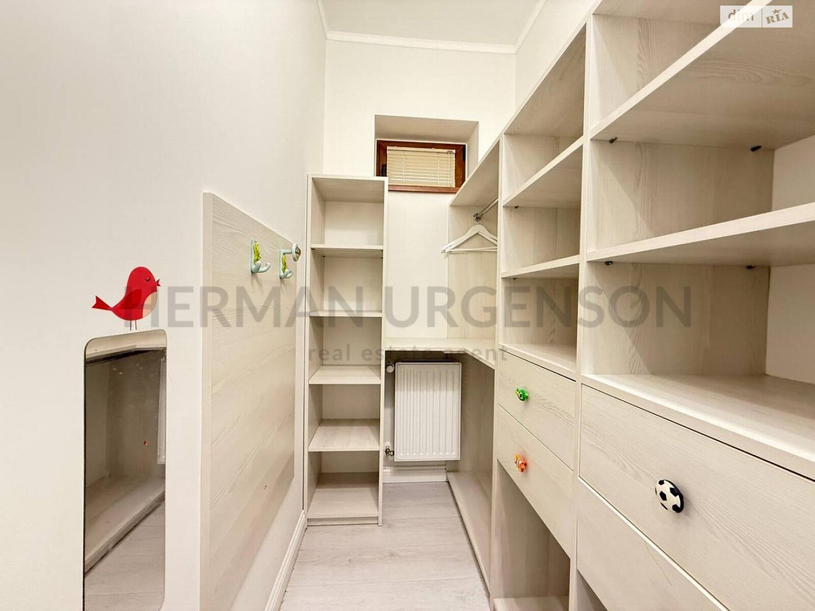 двоповерховий будинок з балконом, 300 кв. м, керамічний блок. Продаж в Ужгороді, район Великий Галагов фото 1 двоповерховий будинок з балконом, 300 кв. м, керамічний блок. Продаж в Ужгороді, район Великий Галагов фото 1