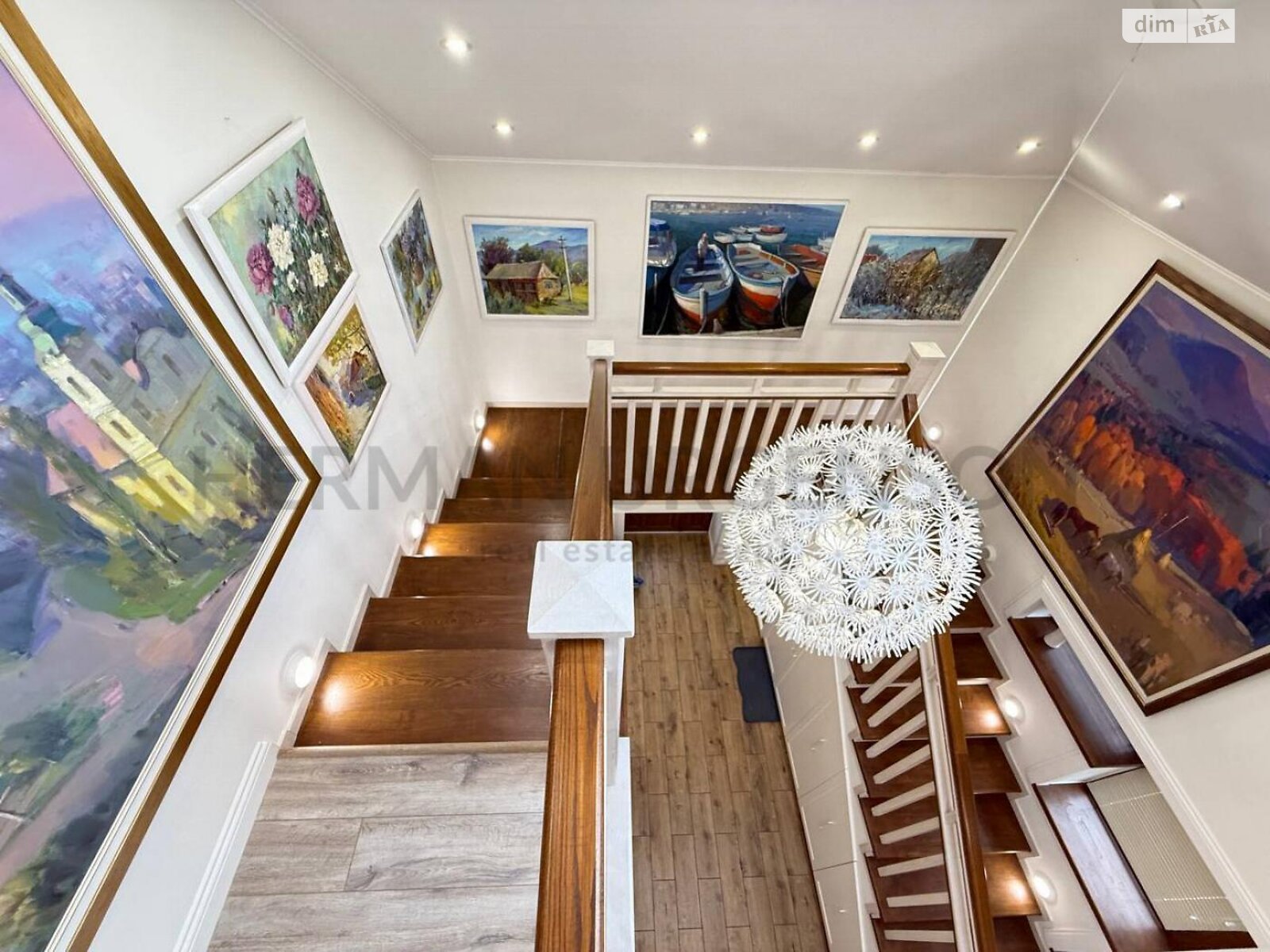 двоповерховий будинок з балконом, 300 кв. м, керамічний блок. Продаж в Ужгороді, район Великий Галагов фото 1 двоповерховий будинок з балконом, 300 кв. м, керамічний блок. Продаж в Ужгороді, район Великий Галагов фото 1