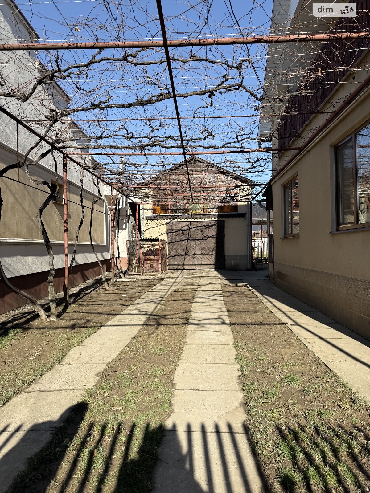 двухэтажный дом с верандой, 140 кв. м, кирпич. Продажа в Ужгороде район Вербнык фото 1