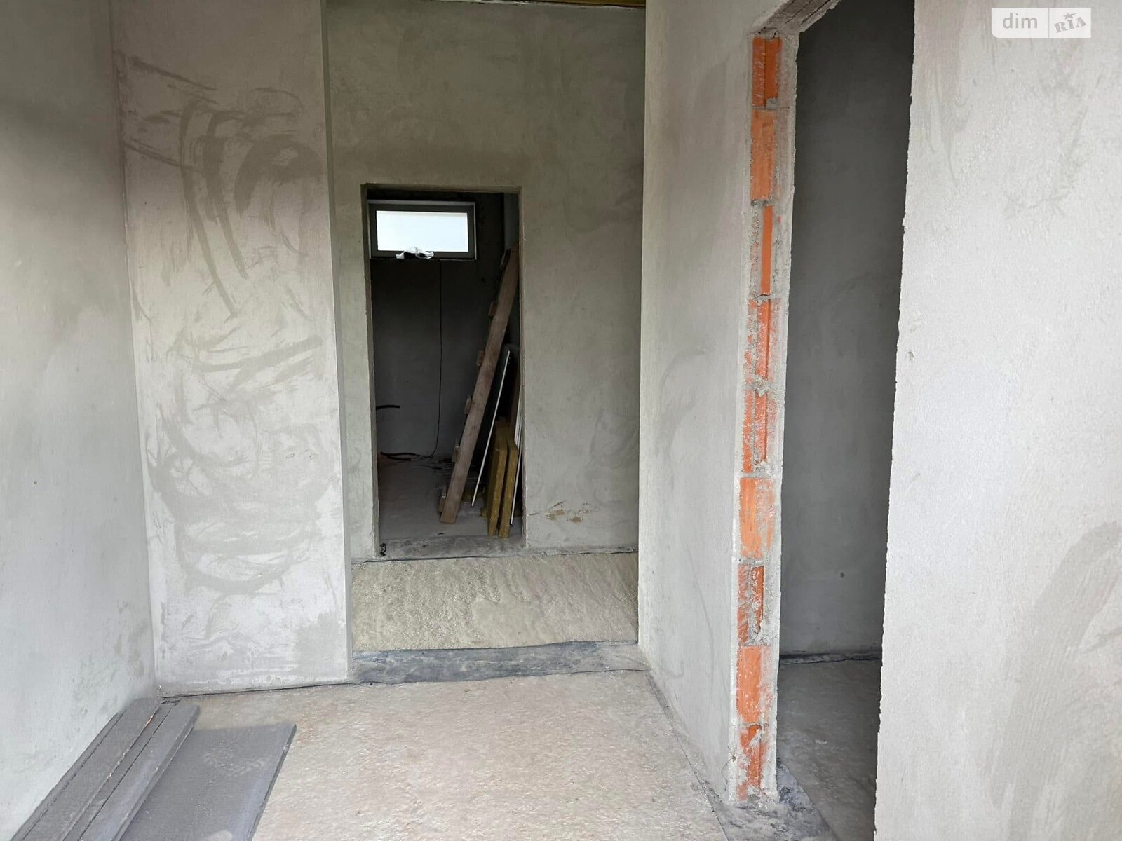 одноповерховий будинок, 130 кв. м, цегла. Продаж у Ужгороді фото 1 одноповерховий будинок, 130 кв. м, цегла. Продаж у Ужгороді фото 1