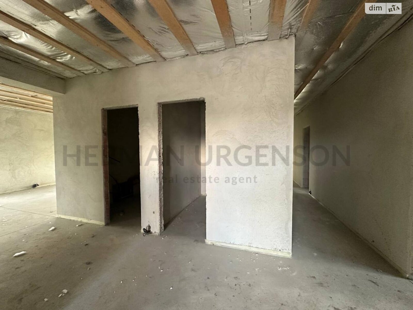 одноповерховий будинок з опаленням, 200 кв. м, кирпич. Продаж у Ужгороді фото 1