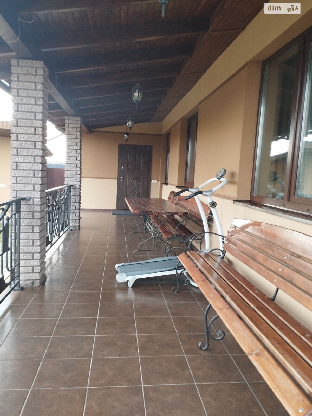 одноэтажный дом с ремонтом, 152 кв. м, кирпич. Продажа в Ужгороде фото 1 одноэтажный дом с ремонтом, 152 кв. м, кирпич. Продажа в Ужгороде фото 1