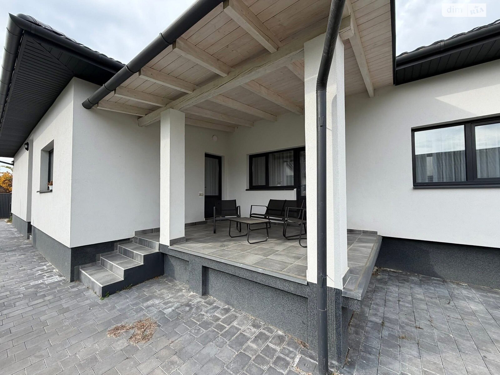 одноповерховий будинок з опаленням, 119.9 кв. м, цегла. Продаж у Ужгороді фото 1 одноповерховий будинок з опаленням, 119.9 кв. м, цегла. Продаж у Ужгороді фото 1