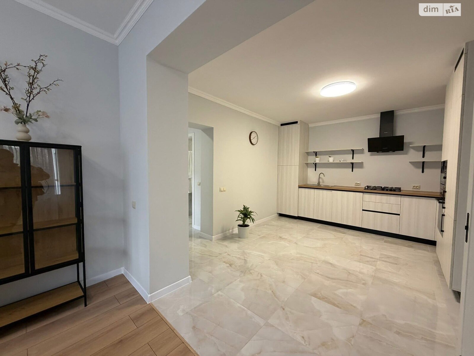 одноповерховий будинок з опаленням, 119.9 кв. м, цегла. Продаж у Ужгороді фото 1 одноповерховий будинок з опаленням, 119.9 кв. м, цегла. Продаж у Ужгороді фото 1