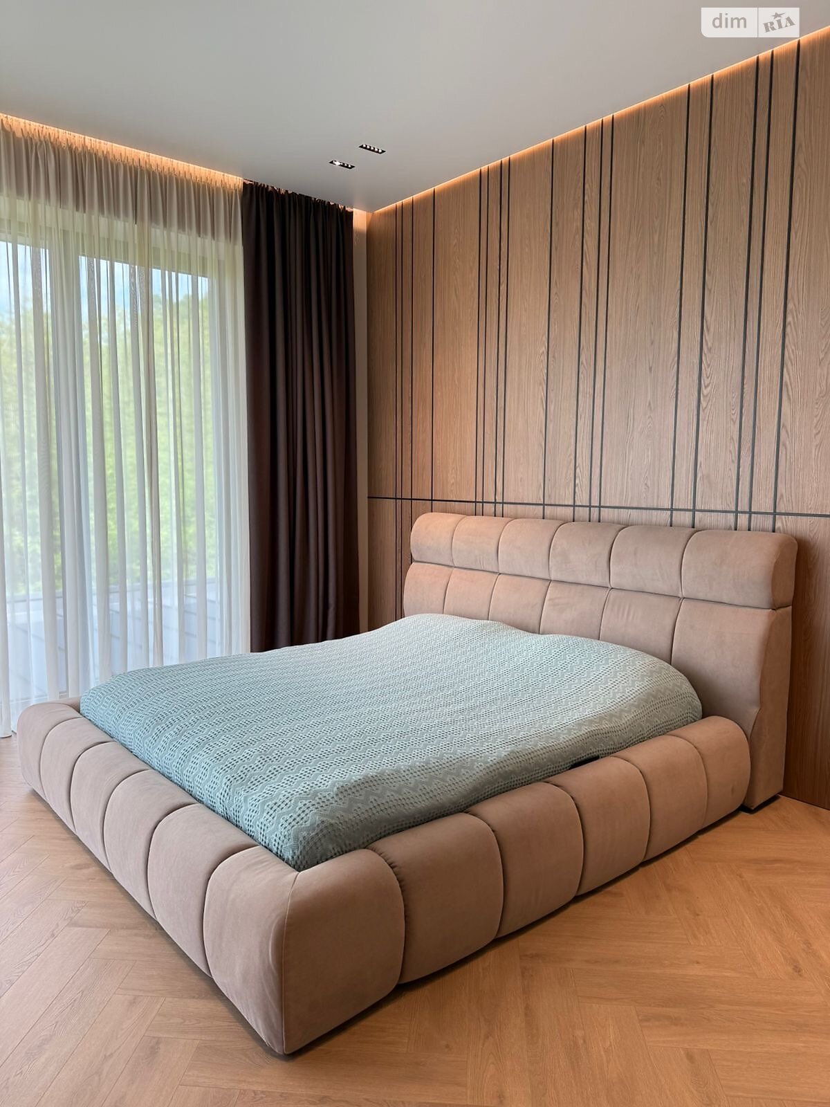 двухэтажный дом, 210 кв. м, кирпич. Продажа в Ужгороде фото 1 двухэтажный дом, 210 кв. м, кирпич. Продажа в Ужгороде фото 1