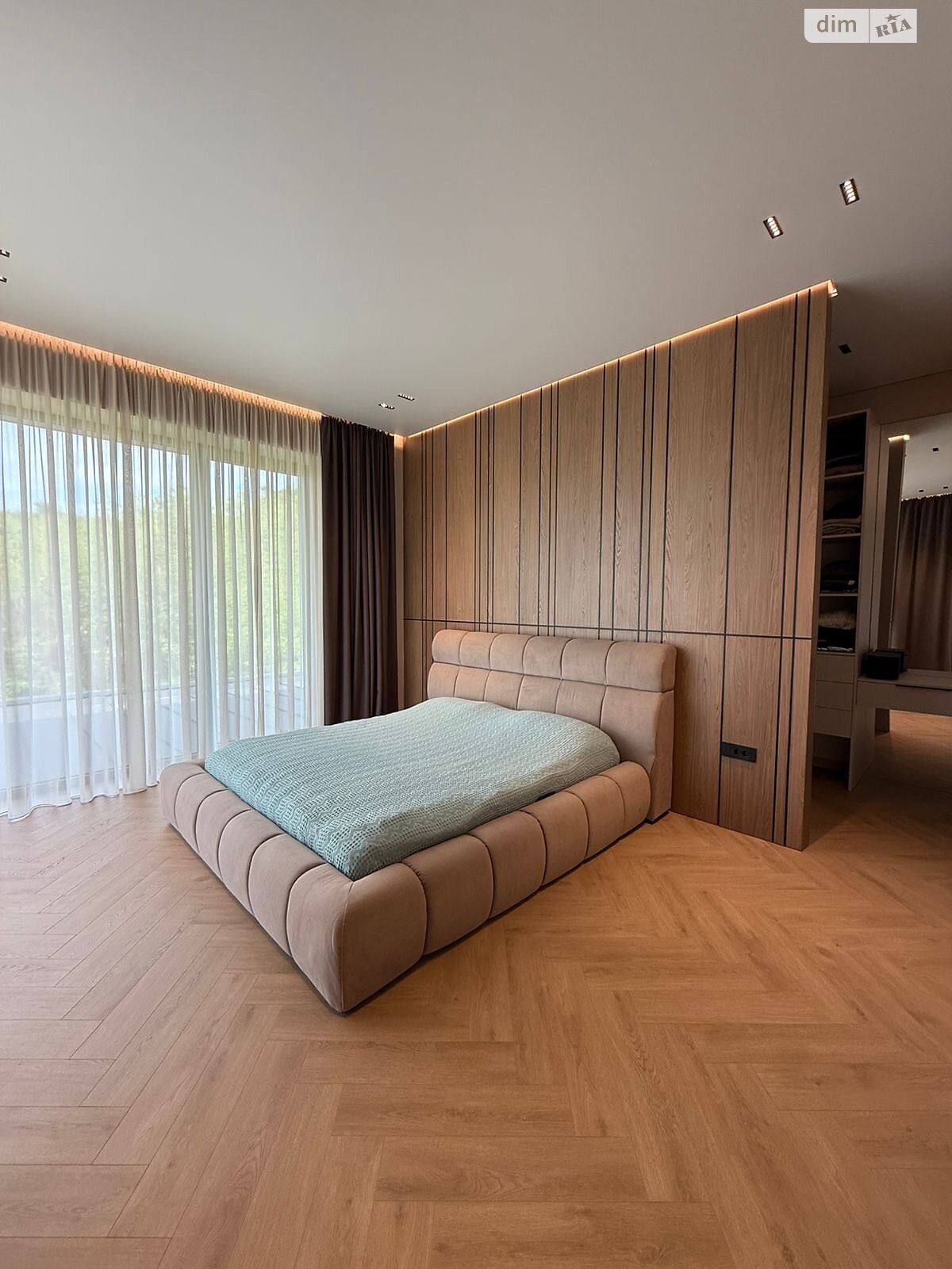 двухэтажный дом, 210 кв. м, кирпич. Продажа в Ужгороде фото 1 двухэтажный дом, 210 кв. м, кирпич. Продажа в Ужгороде фото 1