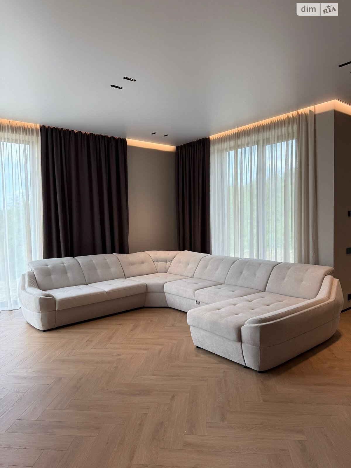 двухэтажный дом, 210 кв. м, кирпич. Продажа в Ужгороде фото 1 двухэтажный дом, 210 кв. м, кирпич. Продажа в Ужгороде фото 1