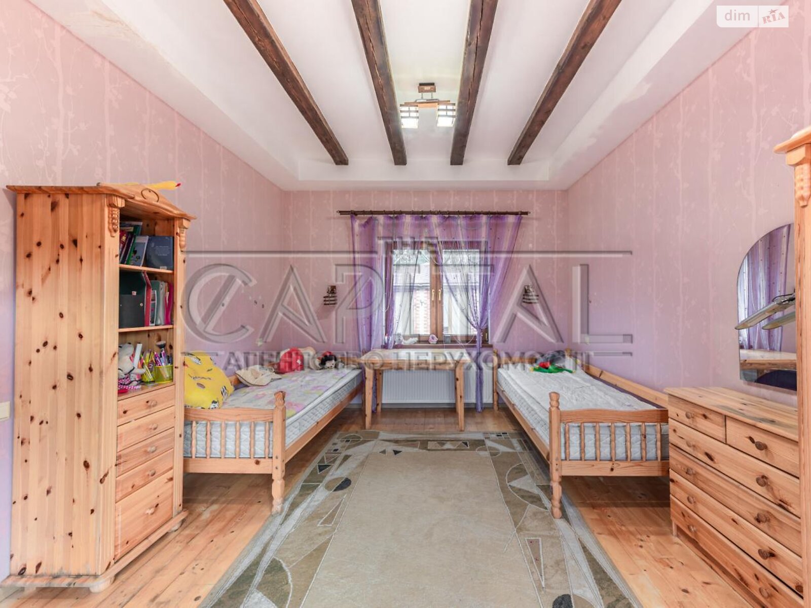 трехэтажный дом с гаражом, 280 кв. м, кирпич. Продажа в Украинке фото 1