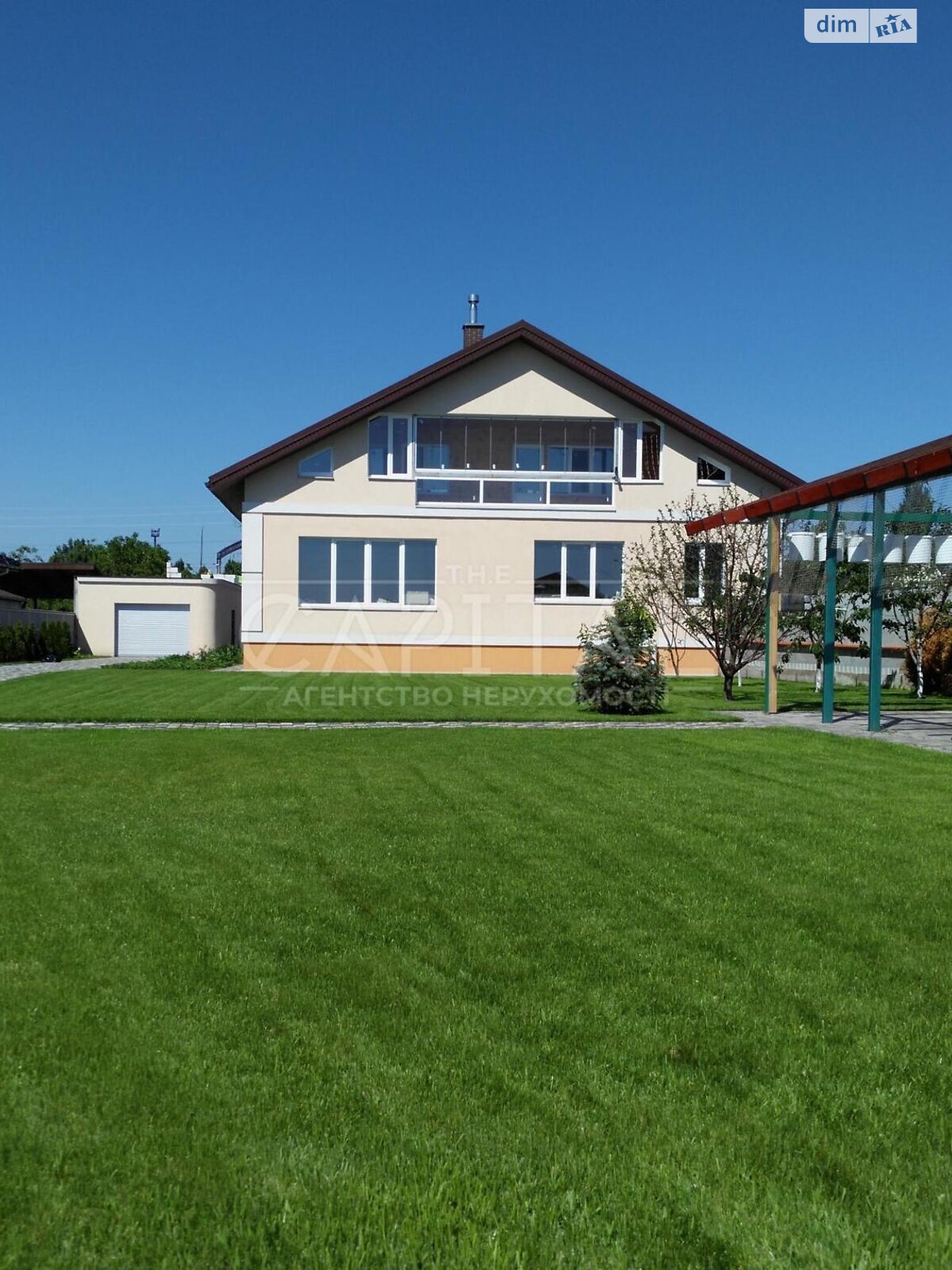 двухэтажный дом с балконом, 440.2 кв. м, кирпич. Продажа в Украинке фото 1 двухэтажный дом с балконом, 440.2 кв. м, кирпич. Продажа в Украинке фото 1