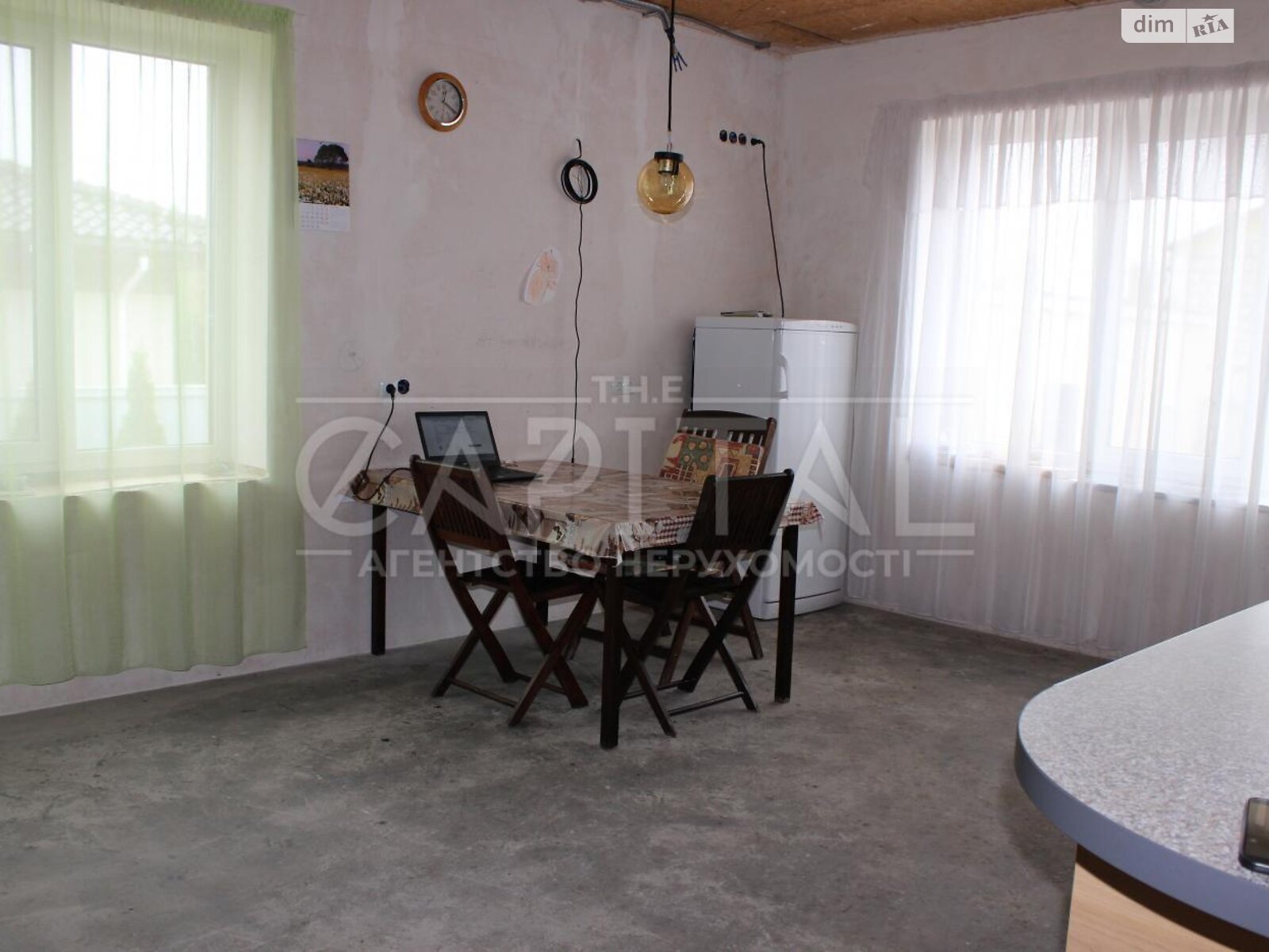 двухэтажный дом с балконом, 440.2 кв. м, кирпич. Продажа в Украинке фото 1 двухэтажный дом с балконом, 440.2 кв. м, кирпич. Продажа в Украинке фото 1