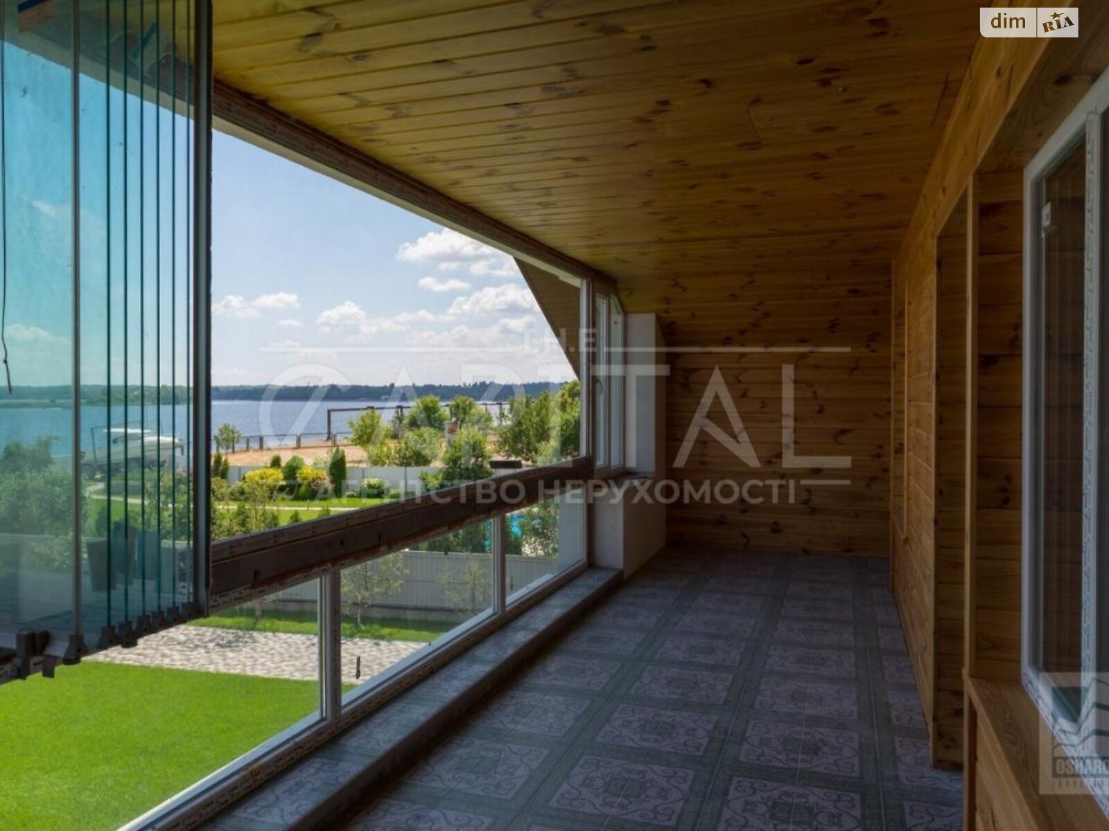 двухэтажный дом с балконом, 440.2 кв. м, кирпич. Продажа в Украинке фото 1 двухэтажный дом с балконом, 440.2 кв. м, кирпич. Продажа в Украинке фото 1