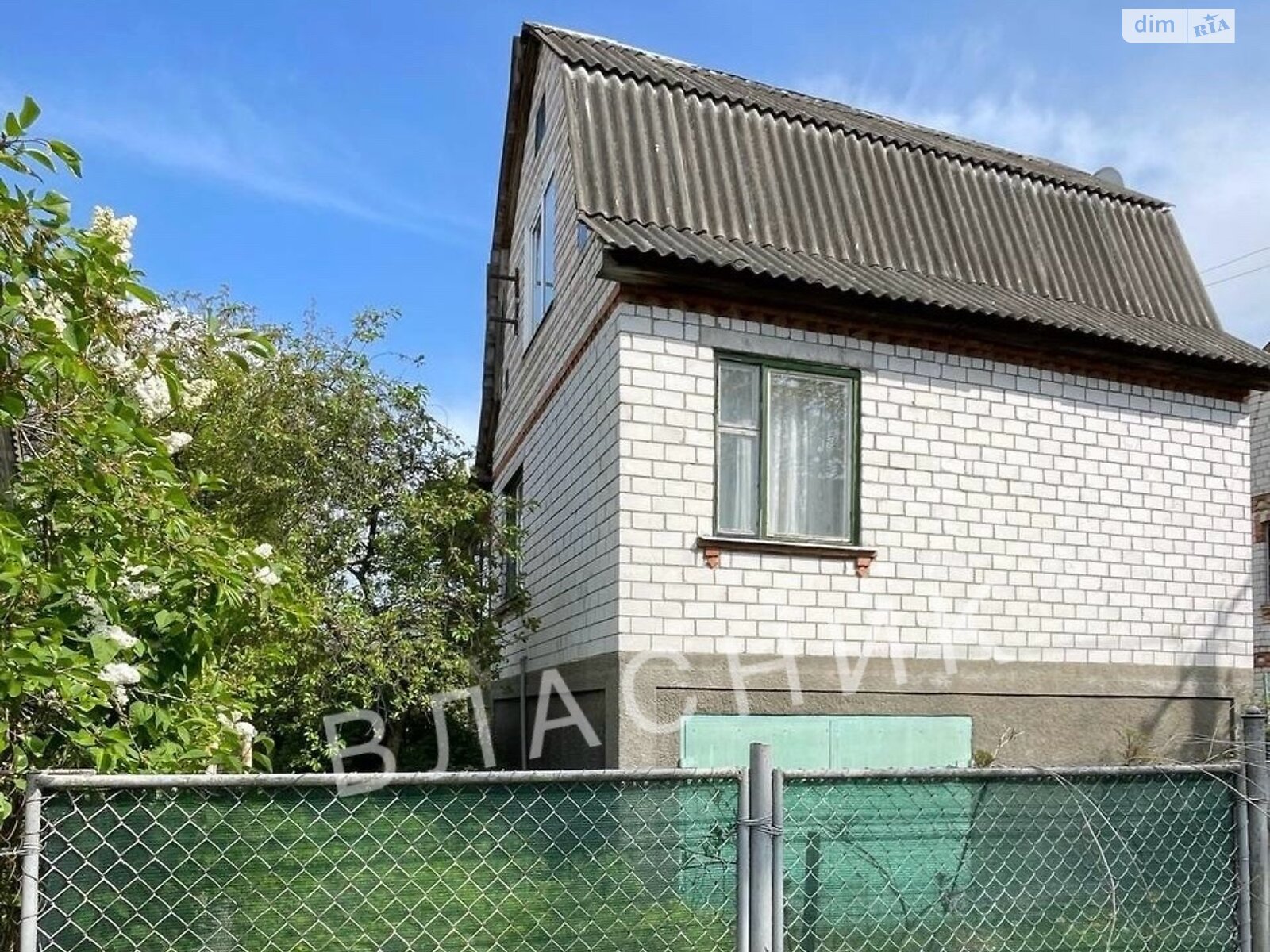 трехэтажный дом с гаражом, 92.4 кв. м, кирпич. Продажа в Украинке фото 1