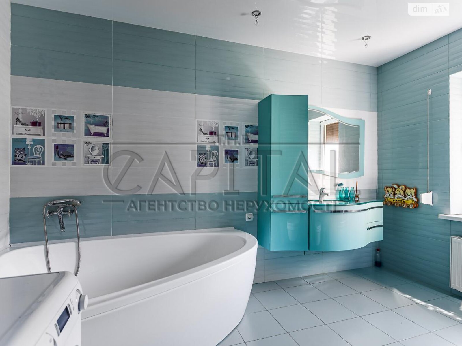 двоповерховий будинок з гаражем, 265 кв. м, кирпич. Продаж у Українці фото 1 двоповерховий будинок з гаражем, 265 кв. м, кирпич. Продаж у Українці фото 1