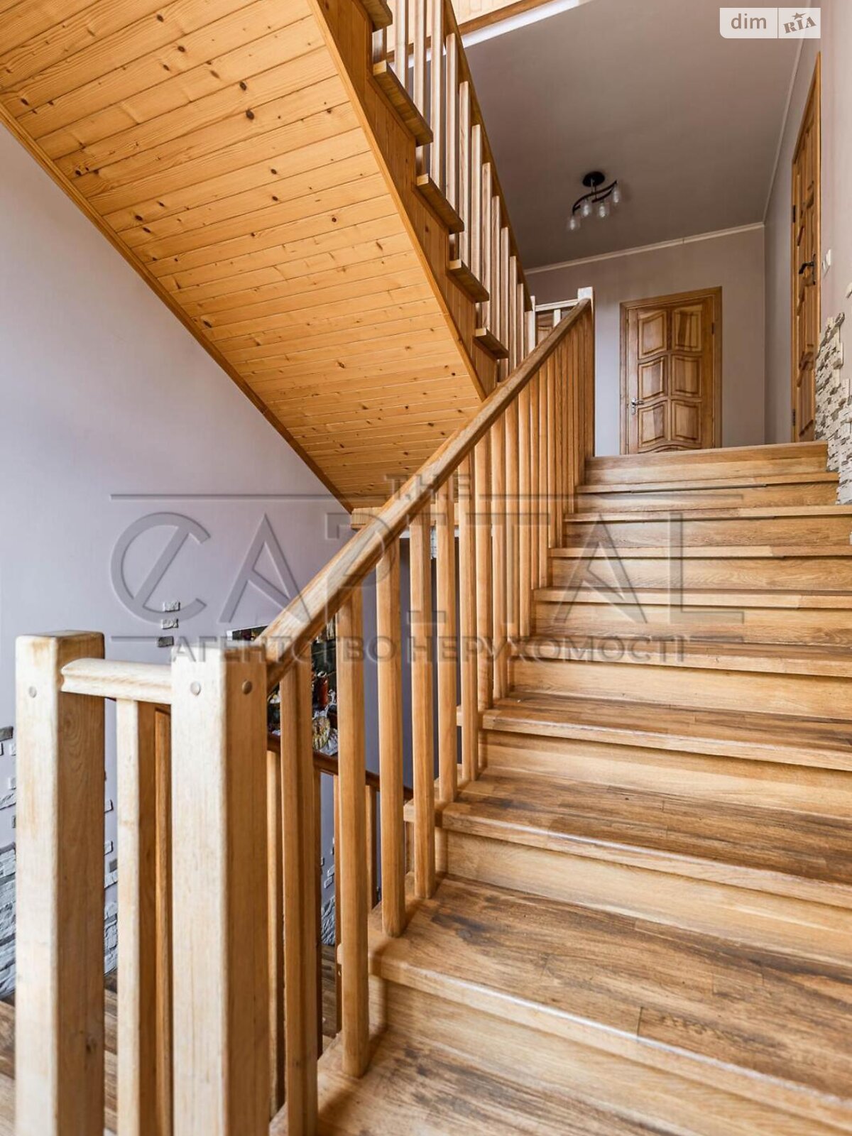 двоповерховий будинок з гаражем, 265 кв. м, кирпич. Продаж у Українці фото 1 двоповерховий будинок з гаражем, 265 кв. м, кирпич. Продаж у Українці фото 1