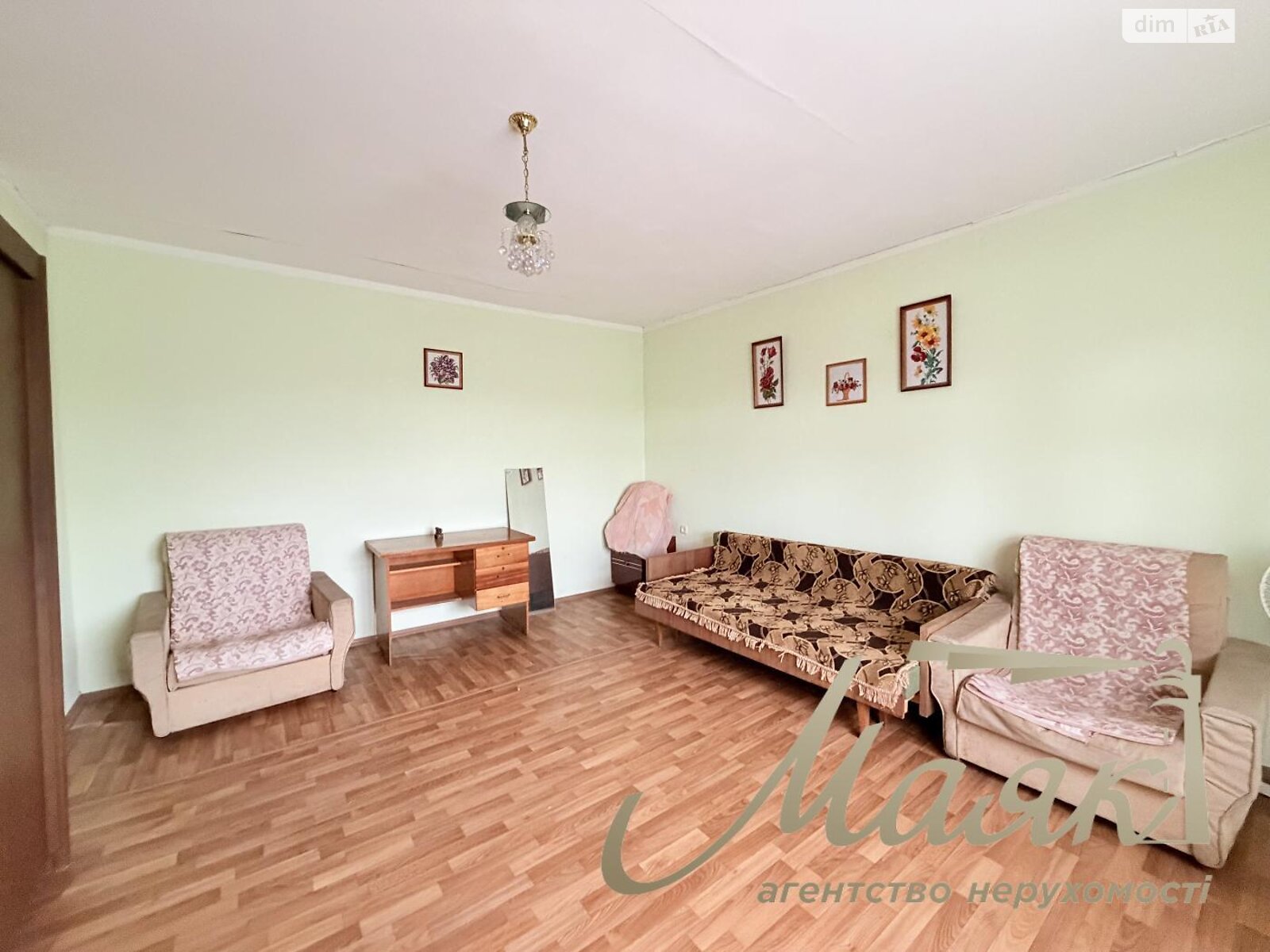 двухэтажный дом с верандой, 82.5 кв. м, кирпич. Продажа в Украинке фото 1