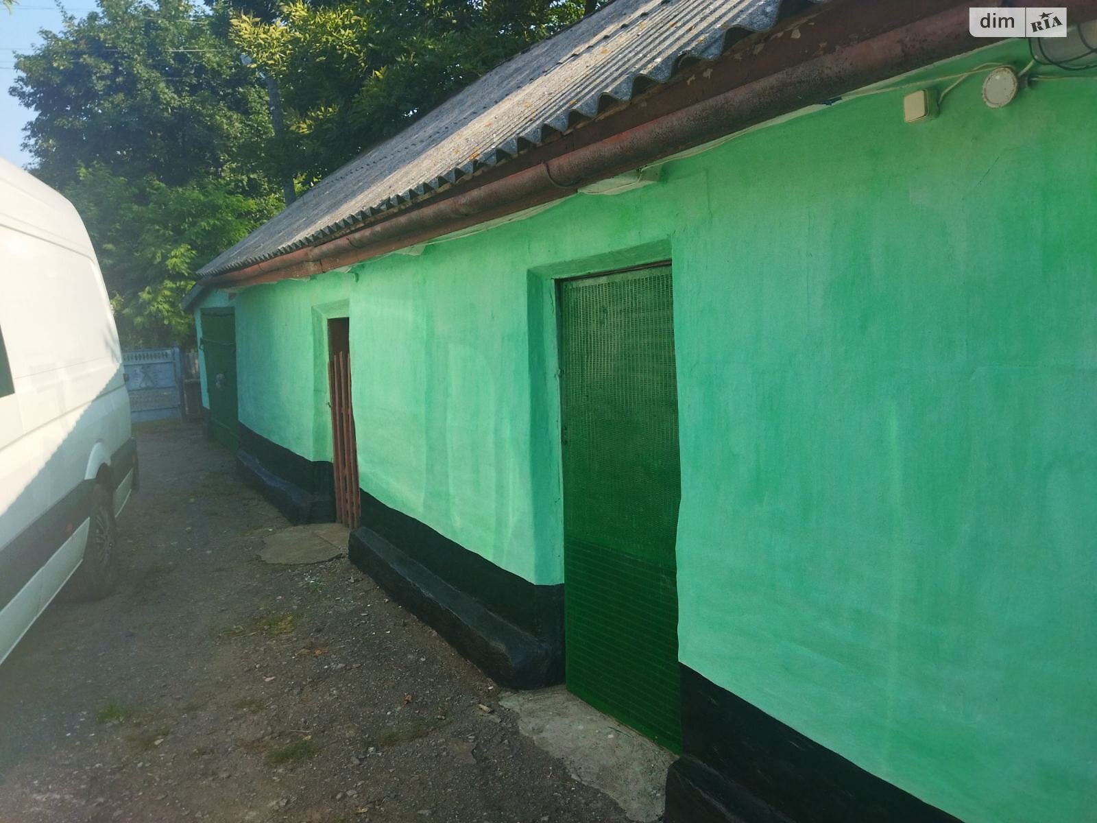 одноэтажный дом с гаражом, 57.6 кв. м, глинобитный. Продажа в Ульяновке район Центр фото 1 одноэтажный дом с гаражом, 57.6 кв. м, глинобитный. Продажа в Ульяновке район Центр фото 1