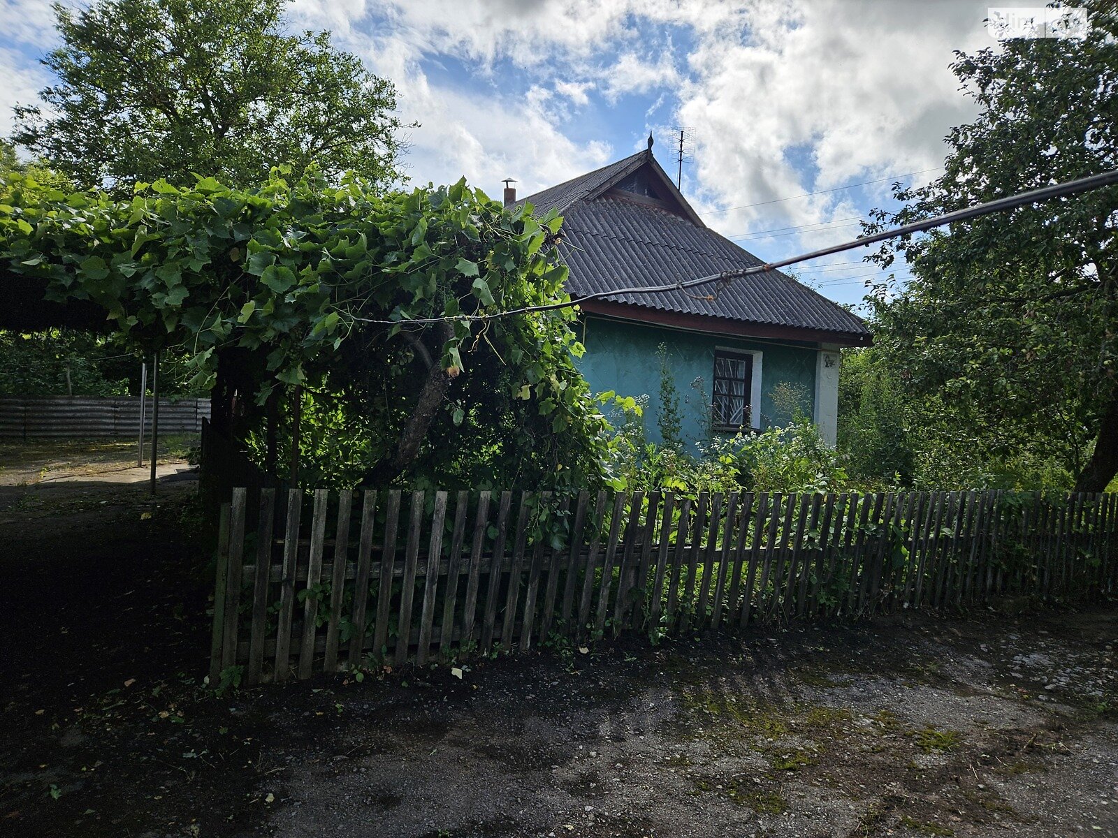 одноэтажный дом с гаражом, 57.6 кв. м, глинобитный. Продажа в Ульяновке район Центр фото 1