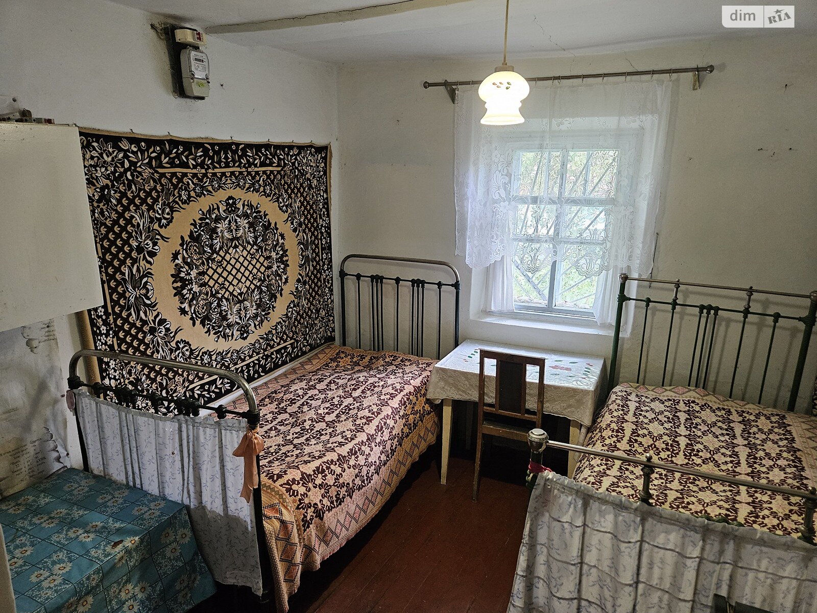 одноэтажный дом с гаражом, 57.6 кв. м, глинобитный. Продажа в Ульяновке район Центр фото 1