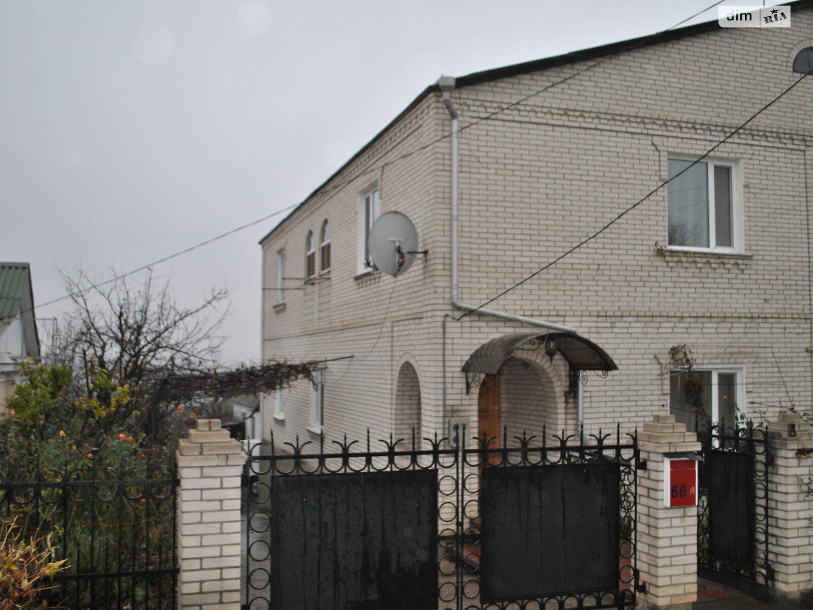 двухэтажный дом с верандой, 168 кв. м, кирпич. Продажа в Умани район Умань фото 1 двухэтажный дом с верандой, 168 кв. м, кирпич. Продажа в Умани район Умань фото 1