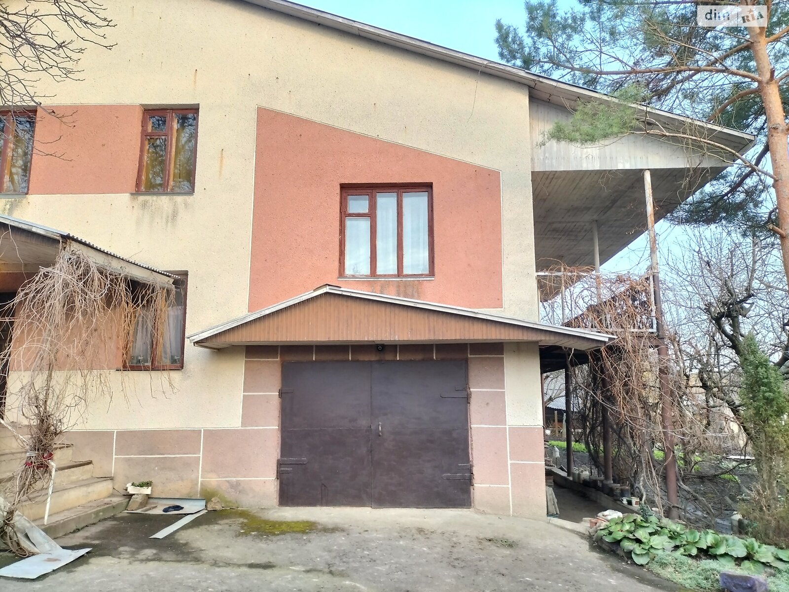 триповерховий будинок веранда, 150 кв. м, цегла. Продаж у Урожайне фото 1