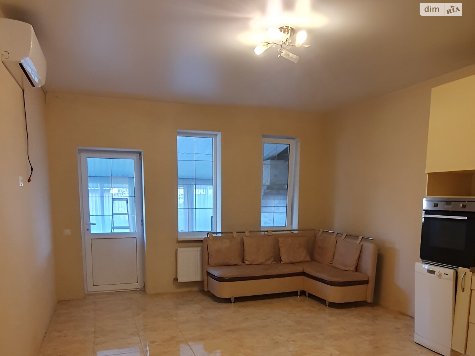 одноповерховий будинок з опаленням, 102 кв. м, цегла. Продаж у Усатове фото 1 одноповерховий будинок з опаленням, 102 кв. м, цегла. Продаж у Усатове фото 1